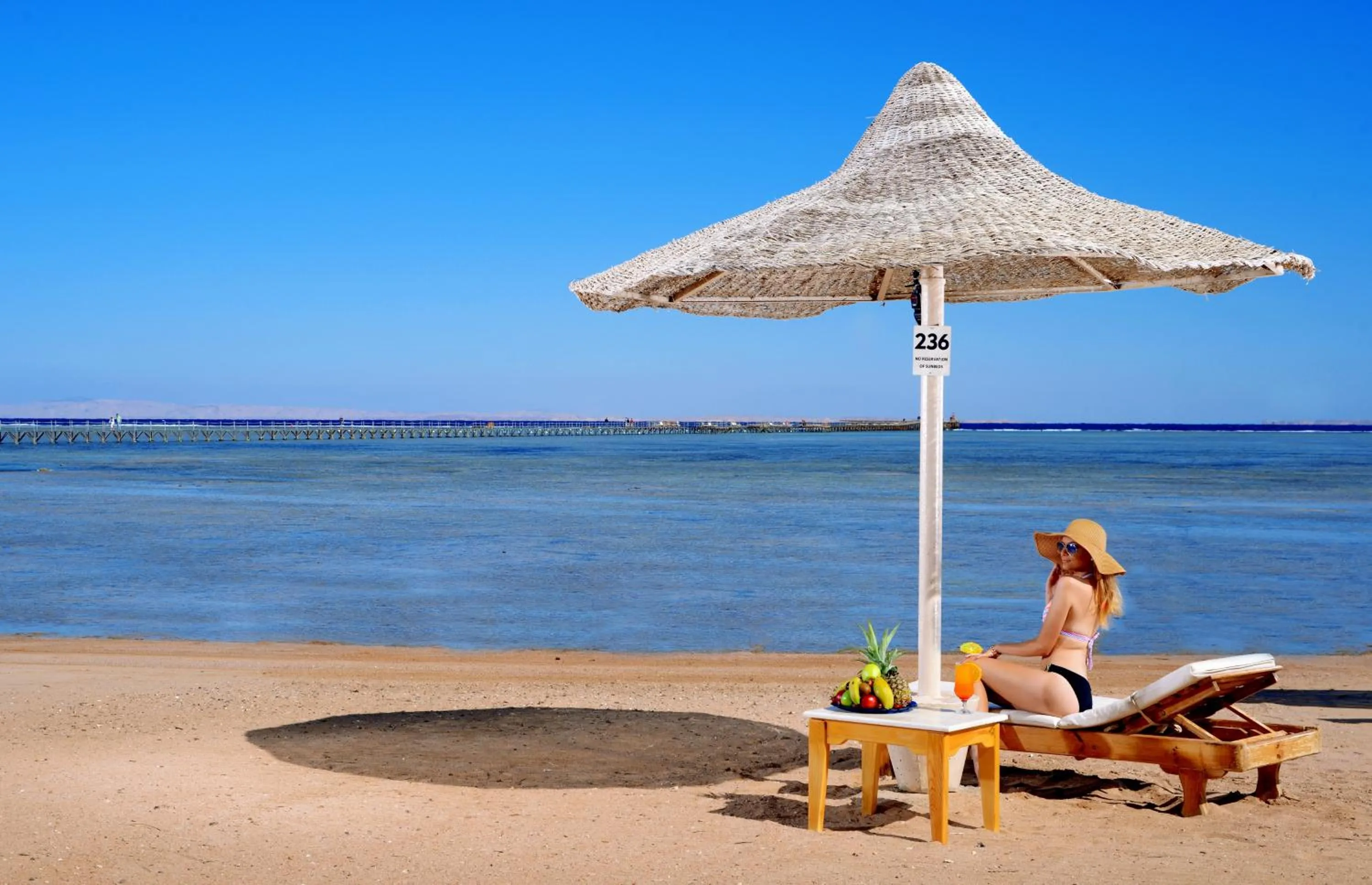 Beach in Pickalbatros Royal Moderna Sharm "Aqua Park"- All inclusive