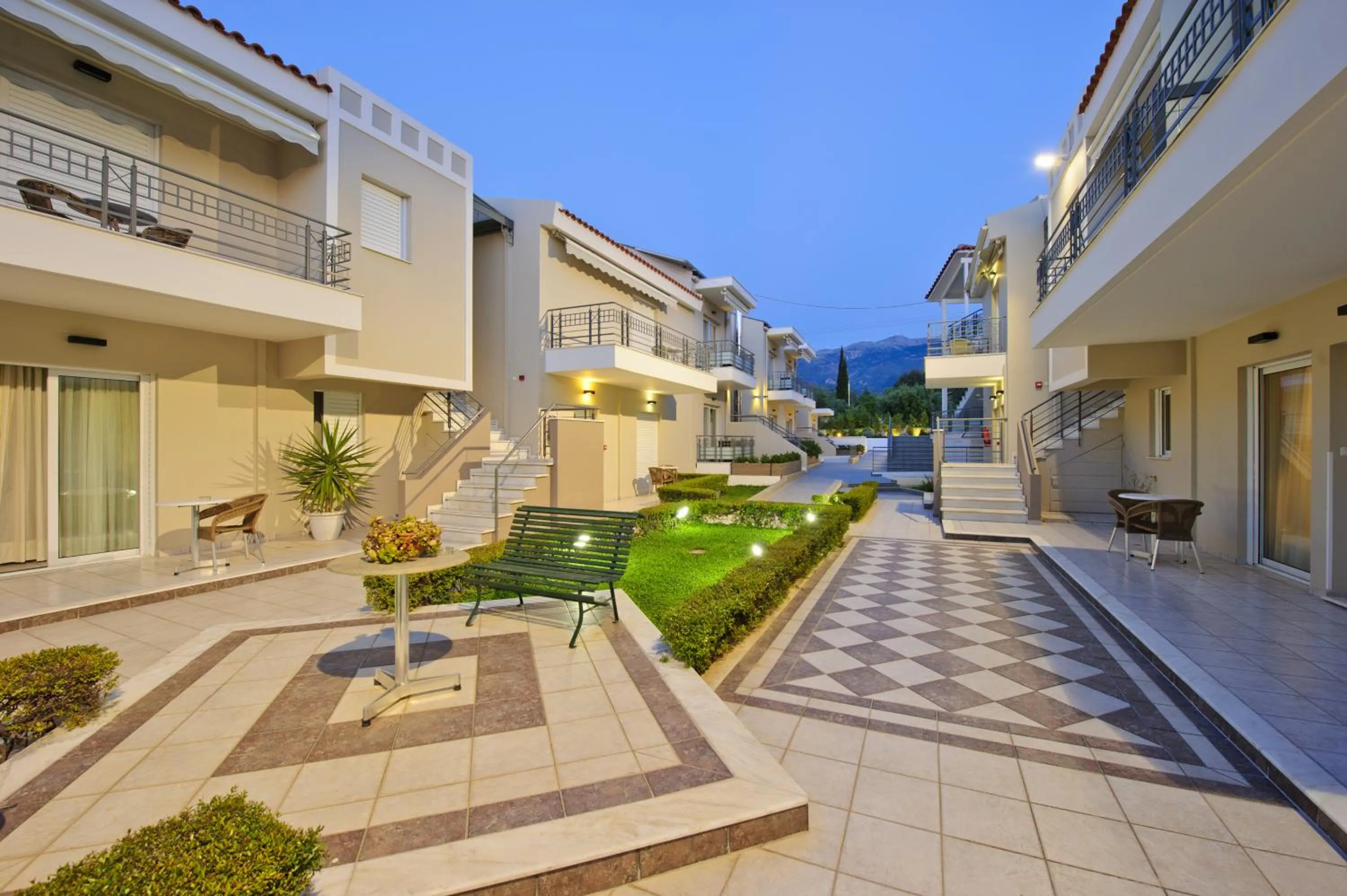 Facade/entrance in Castello Hotel