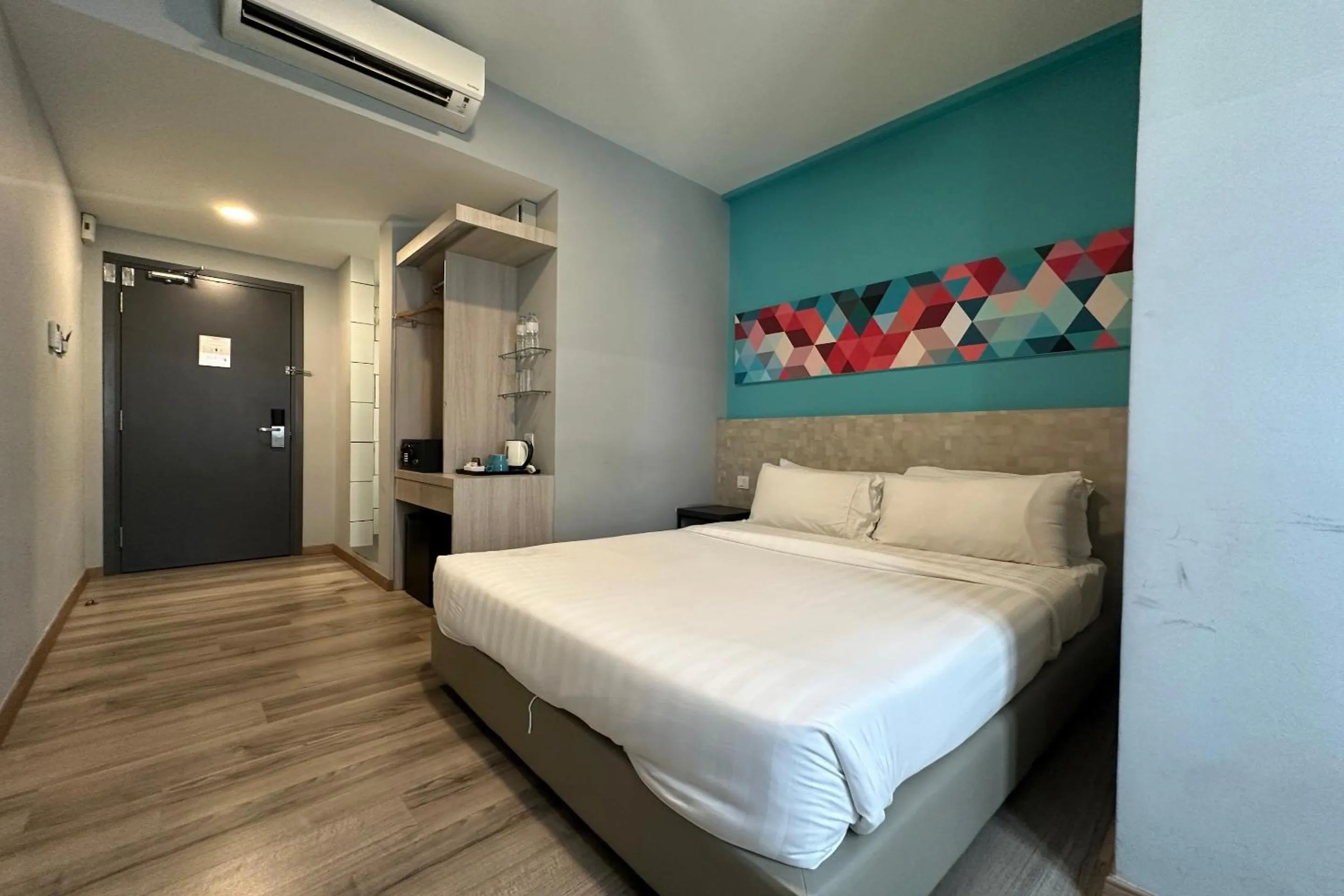 Bedroom, Bed in OYO Townhouse, Selayang formerly RHR Hotel