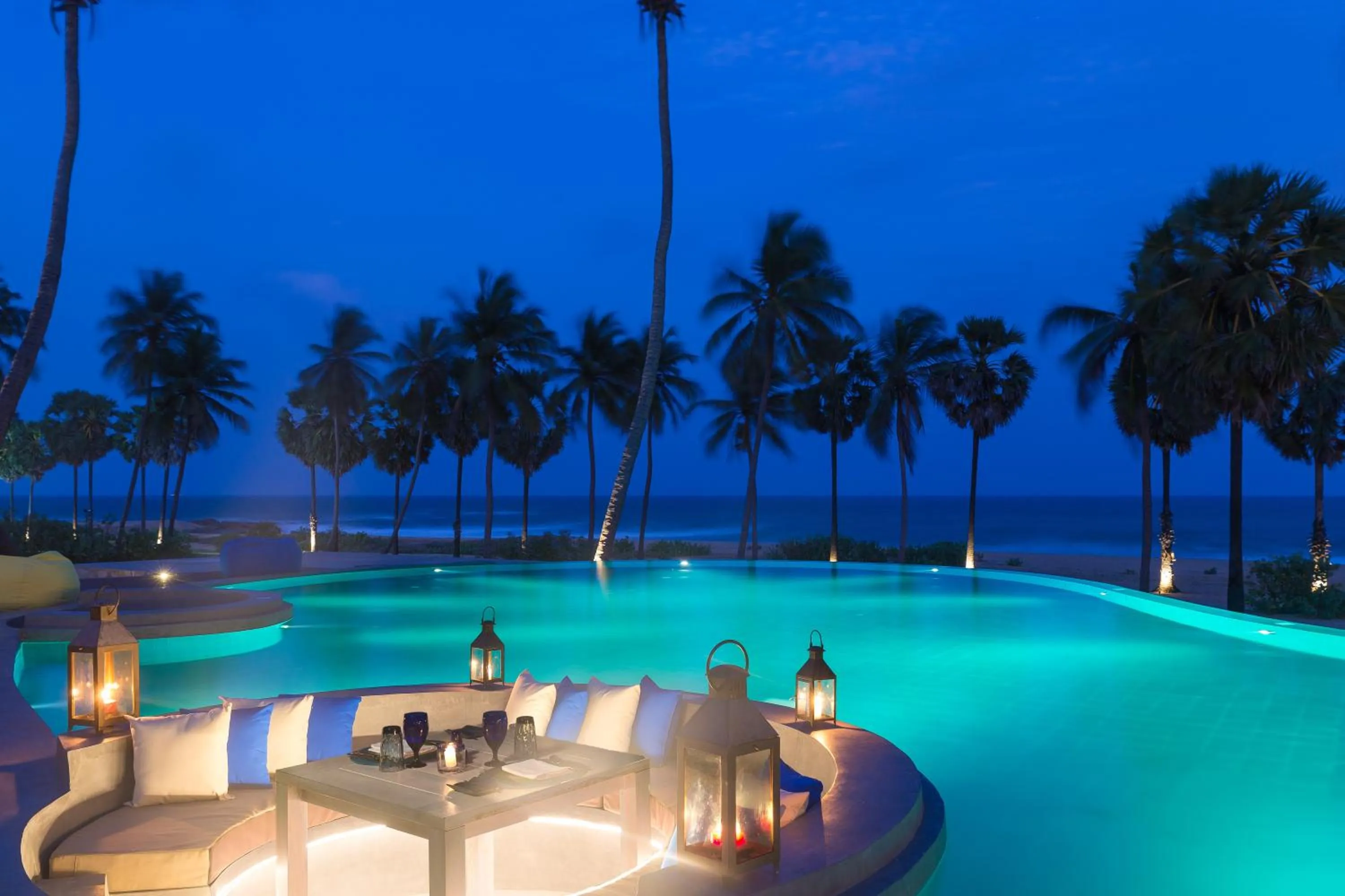 Food and drinks in Jetwing Surf & Safari, A Luxury Reserve