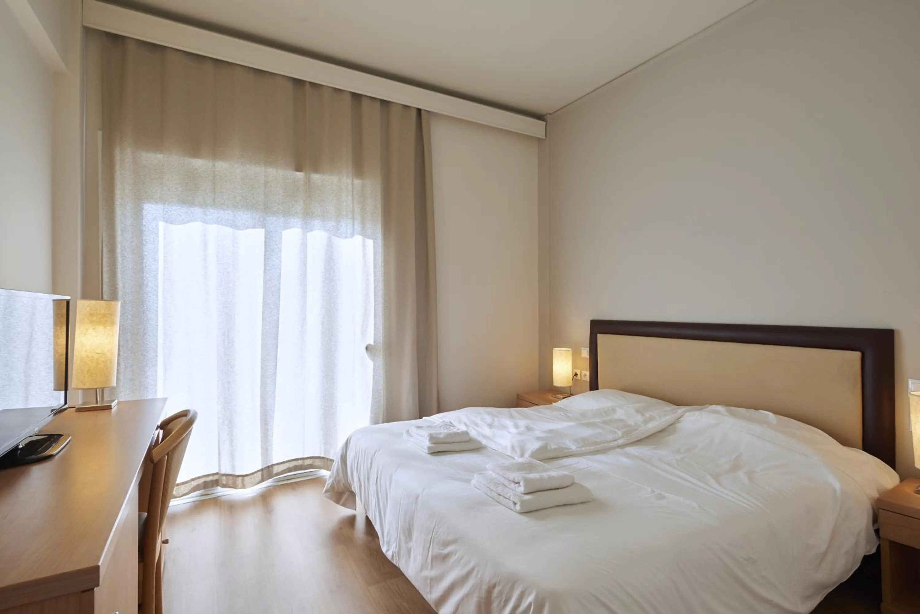 Bedroom, Bed in Byzantio Hotel