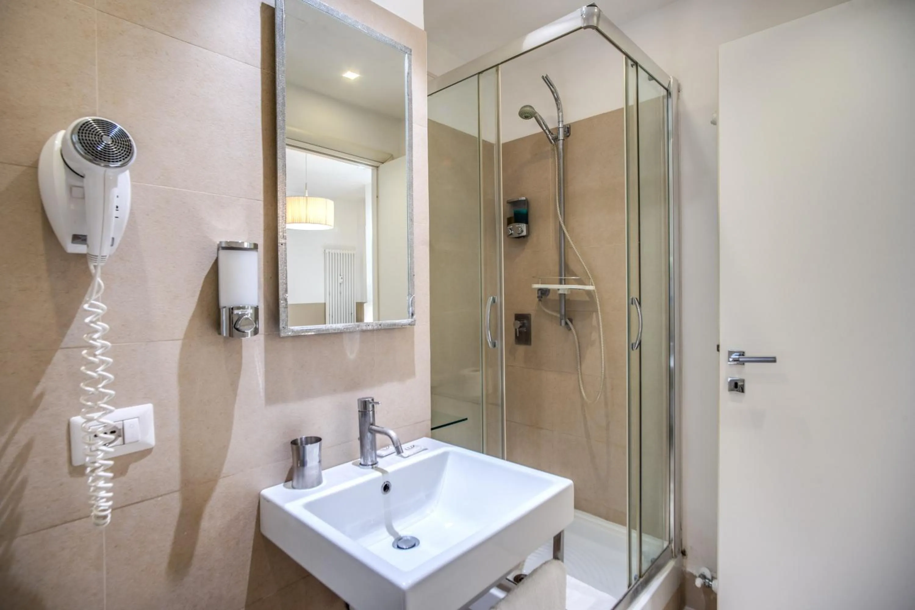 Bathroom in A Peace Of Rome B&B