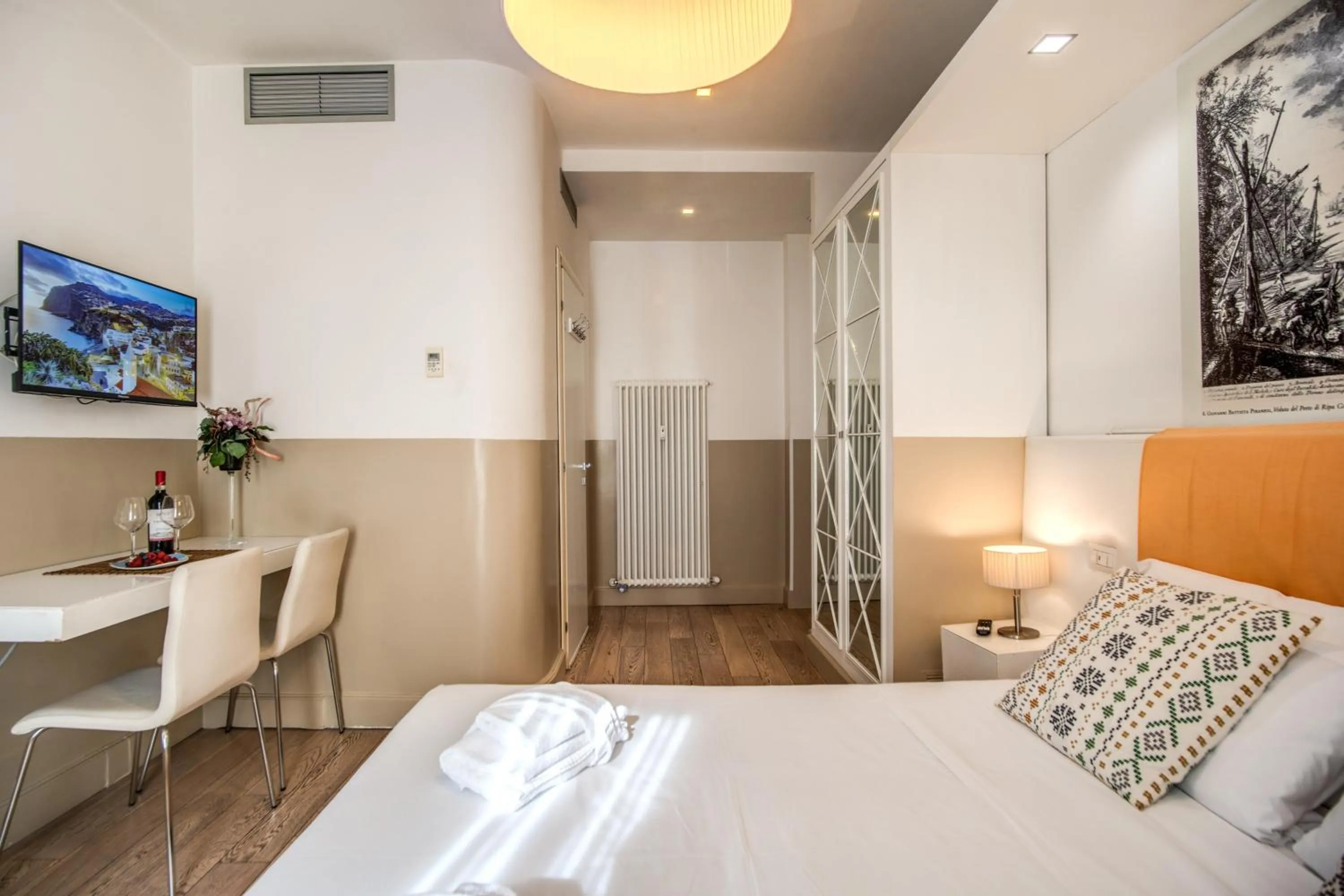 Bed in A Peace Of Rome B&B