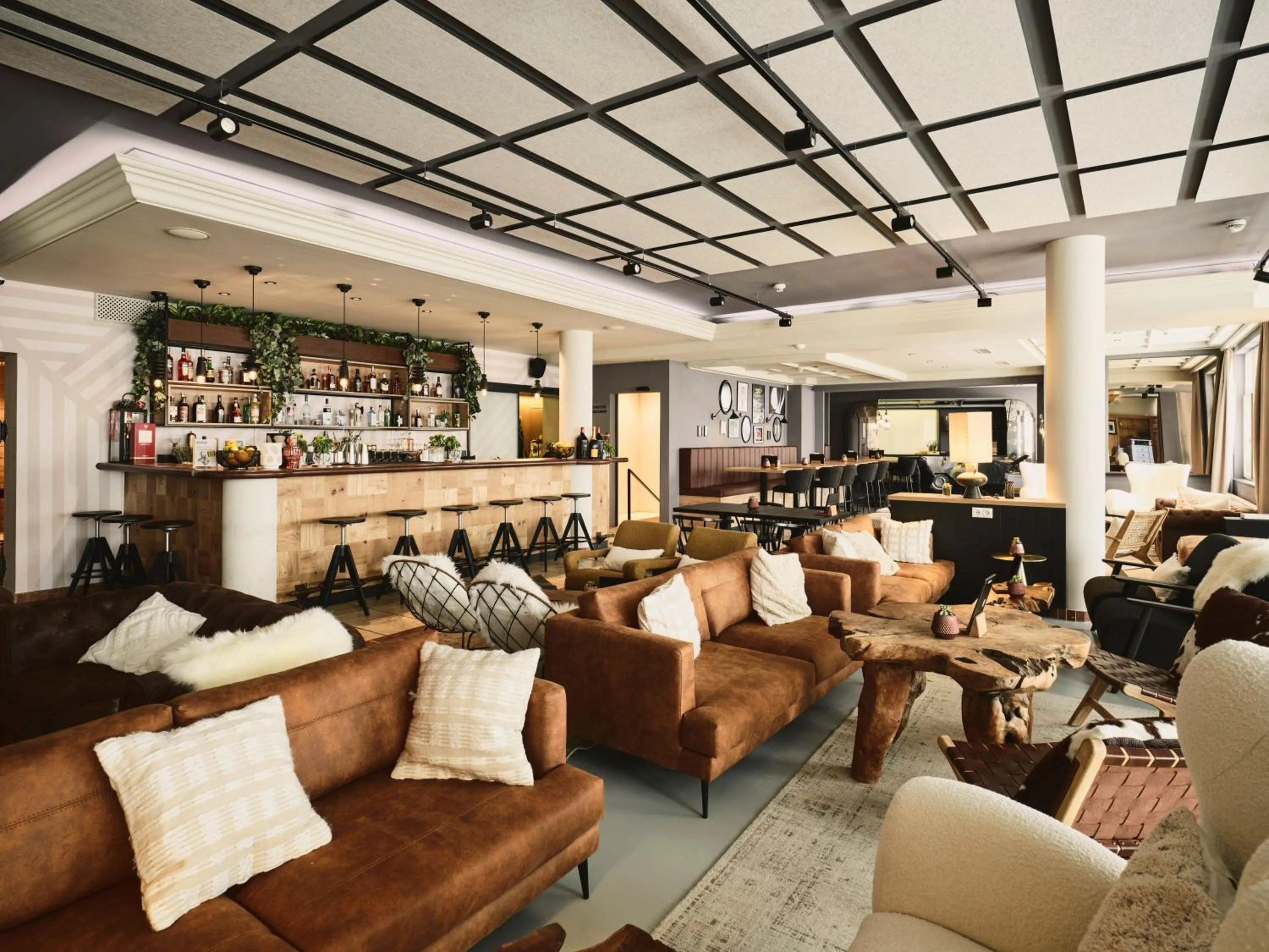 Lounge or bar in PLACES Obertauern by Valamar