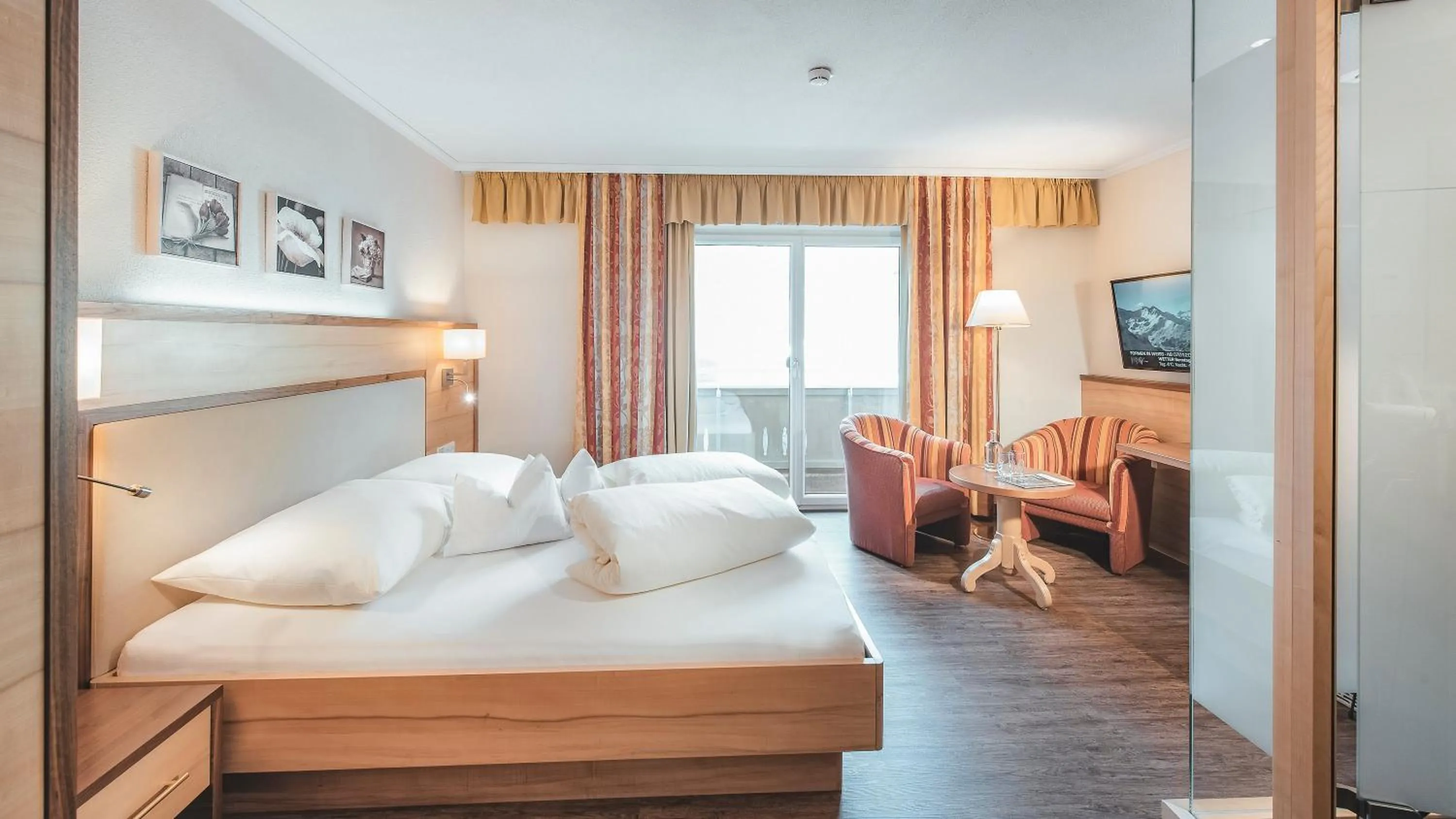 Bedroom, Bed in Alpvita Piz Tasna