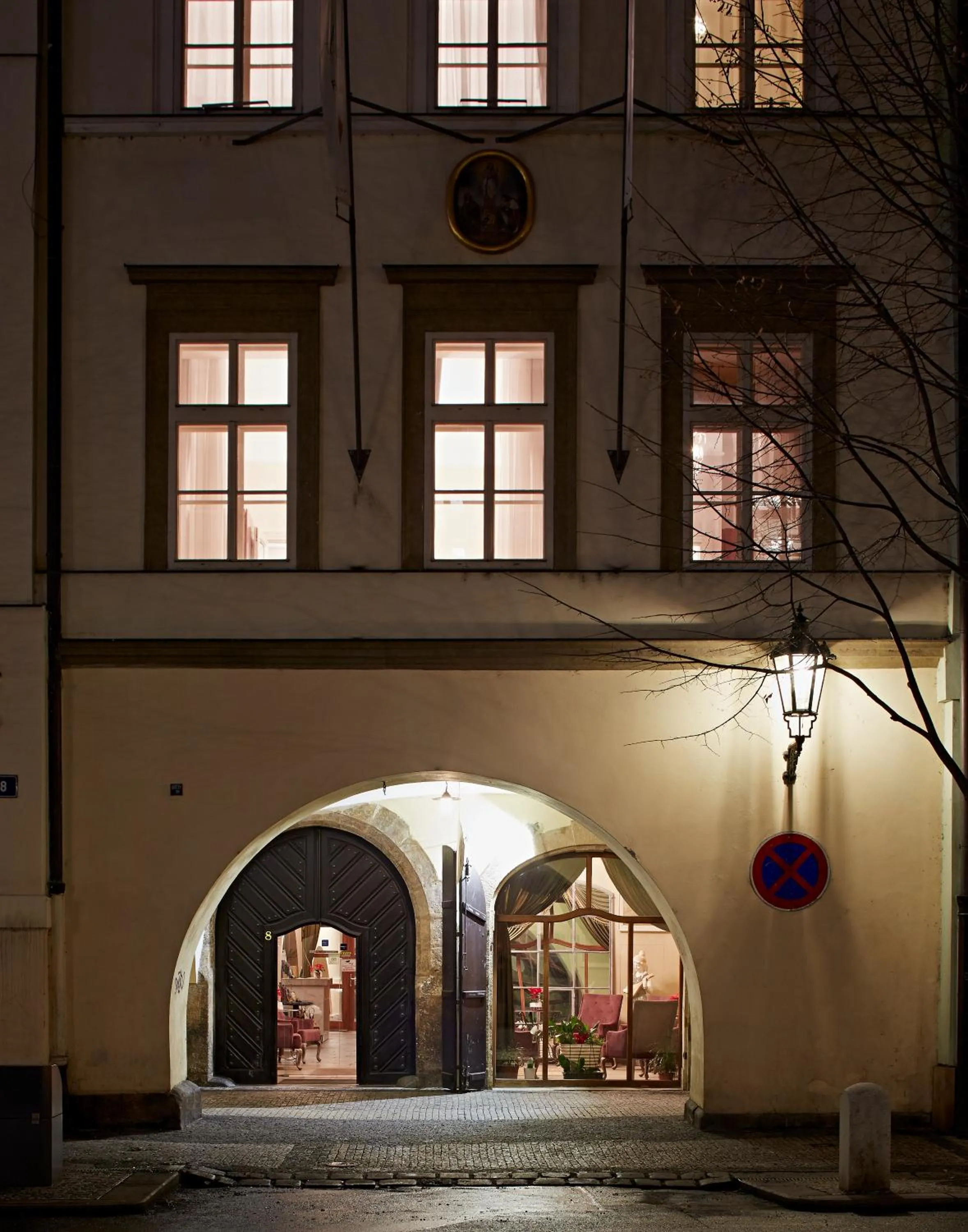 Area and facilities in Apartments Almandine