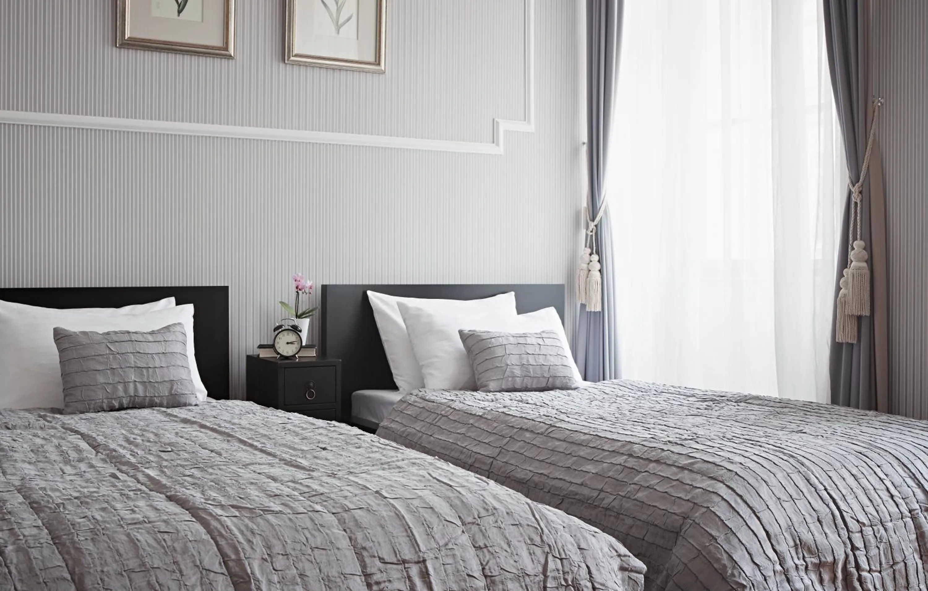 Bedroom, Bed in Apartments Almandine