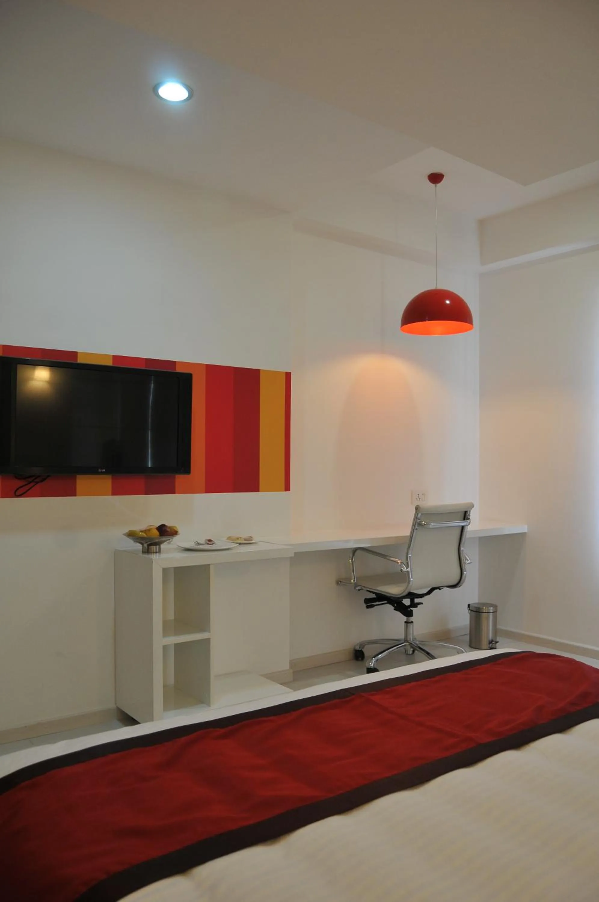 Photo of the whole room in ICON SELECT by Bhagini