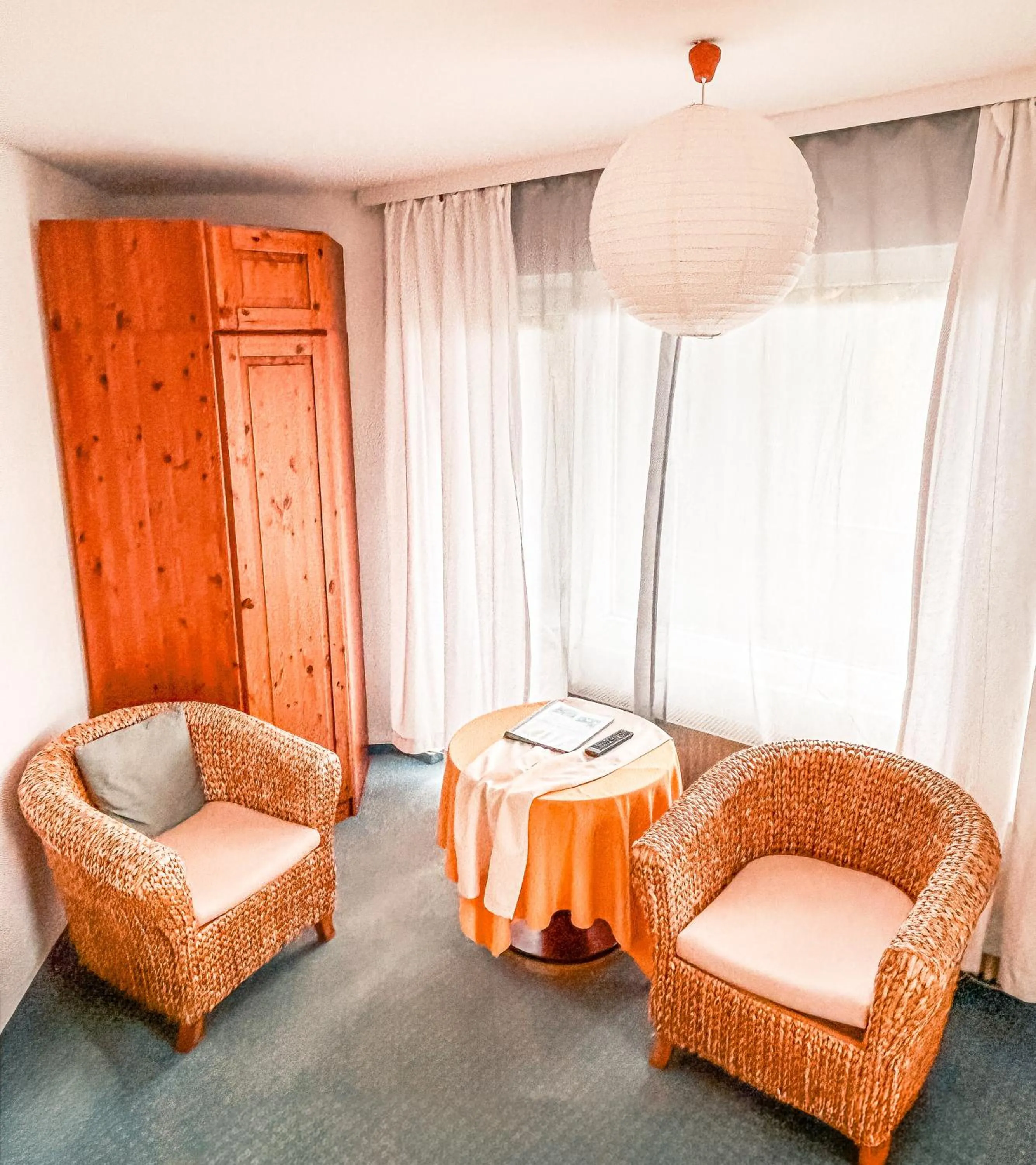 Seating area in Hotel Carlsruh