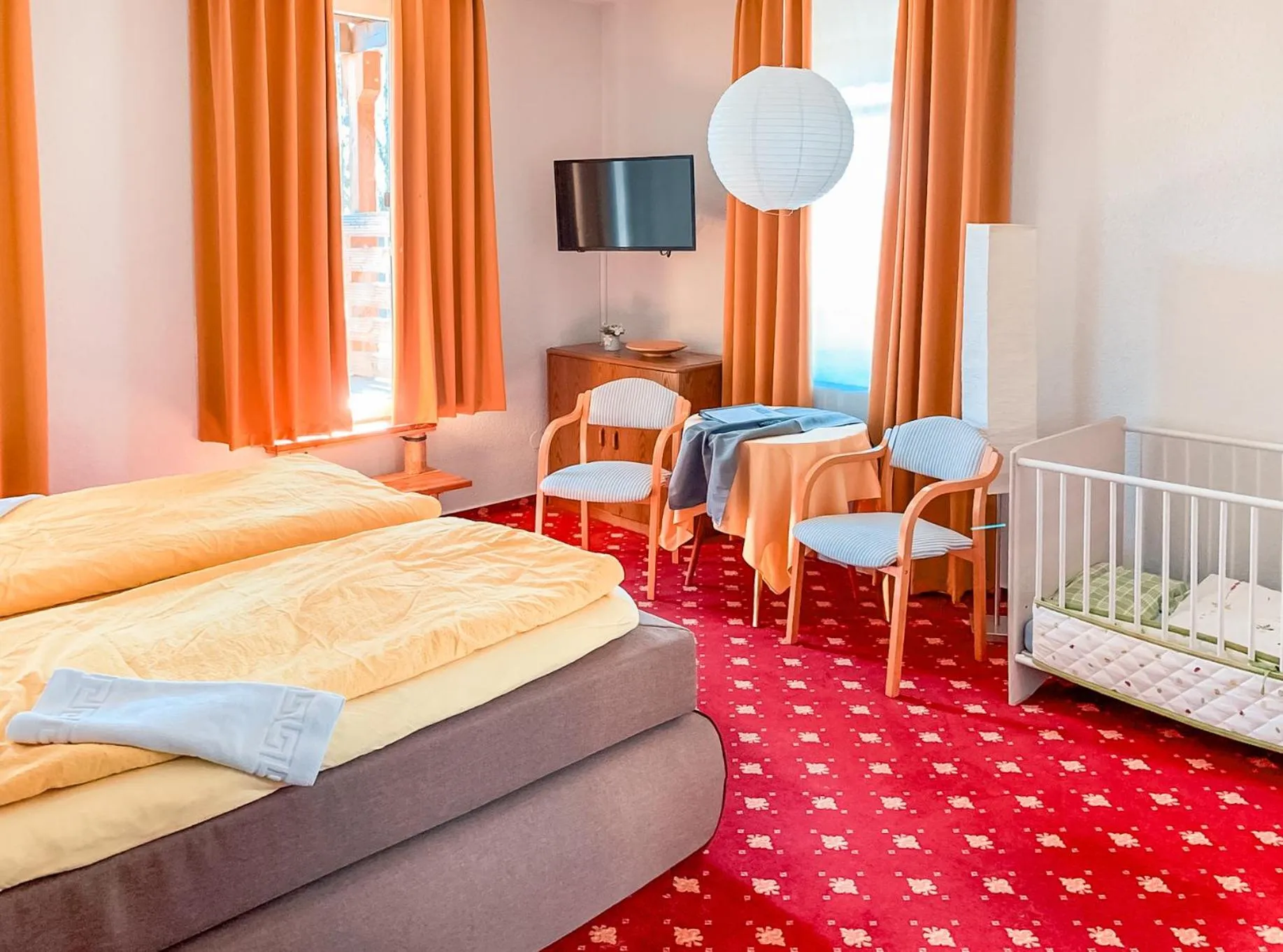 Bed in Hotel Carlsruh