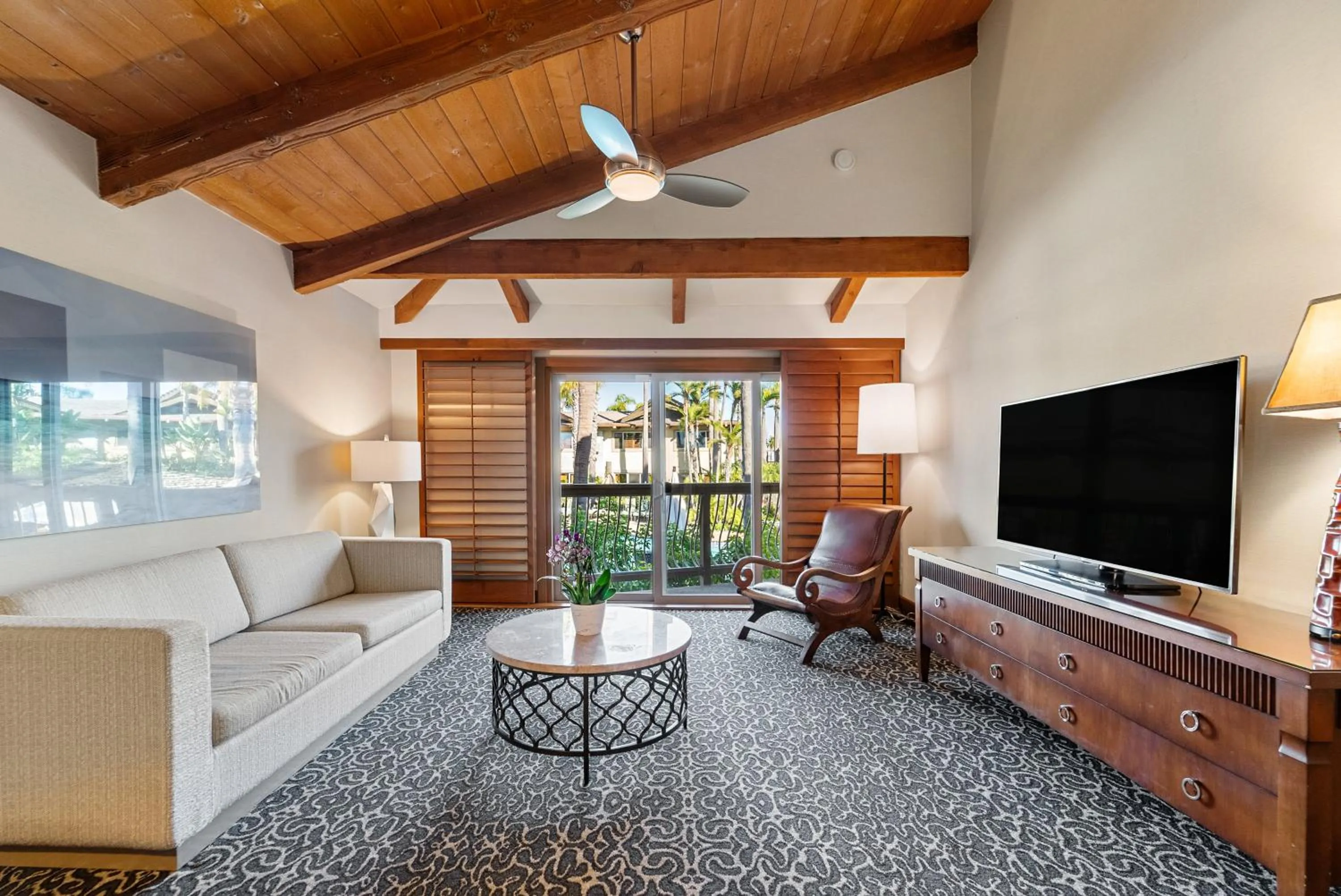 Living room in Humphreys Half Moon Inn