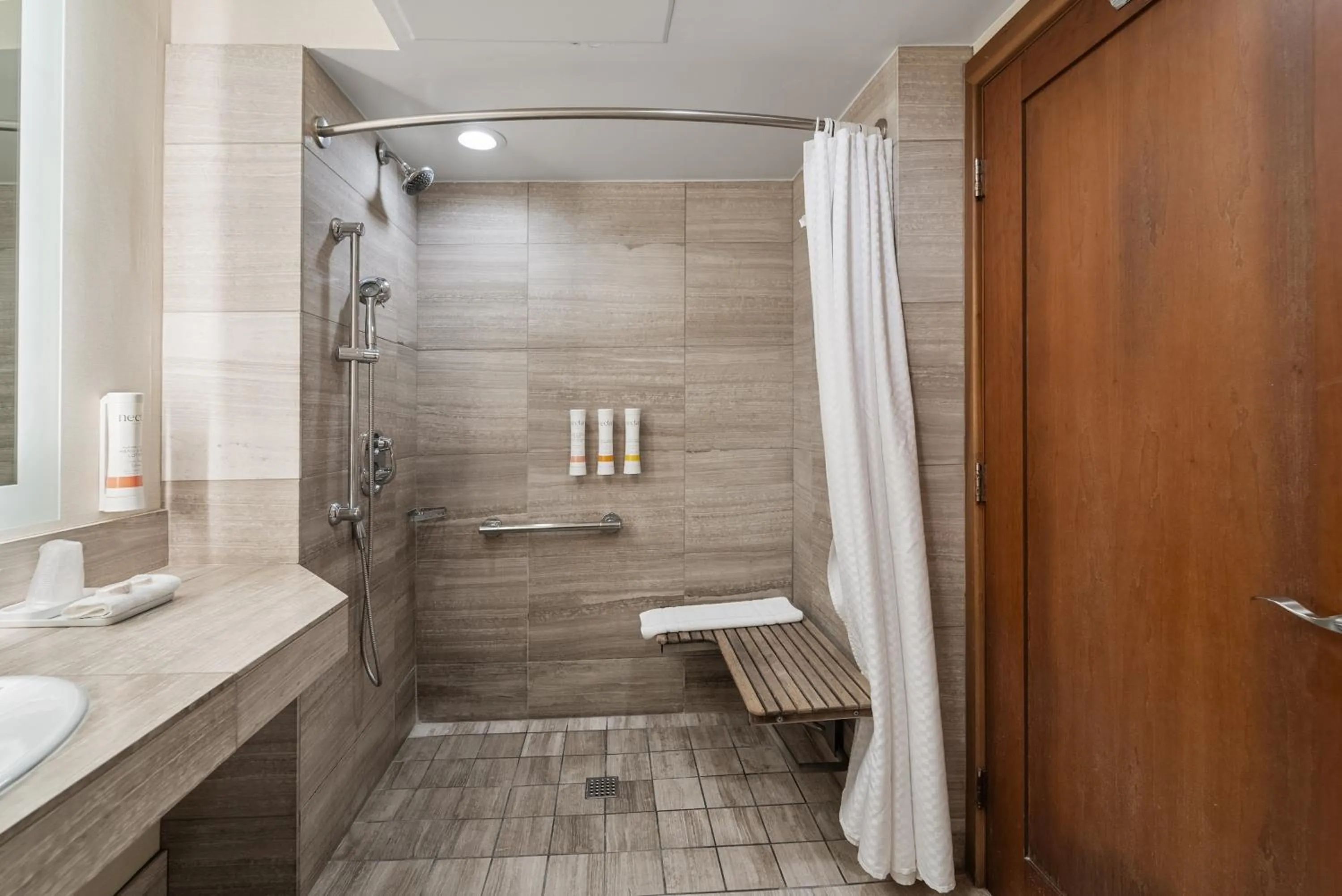 Bathroom in Humphreys Half Moon Inn