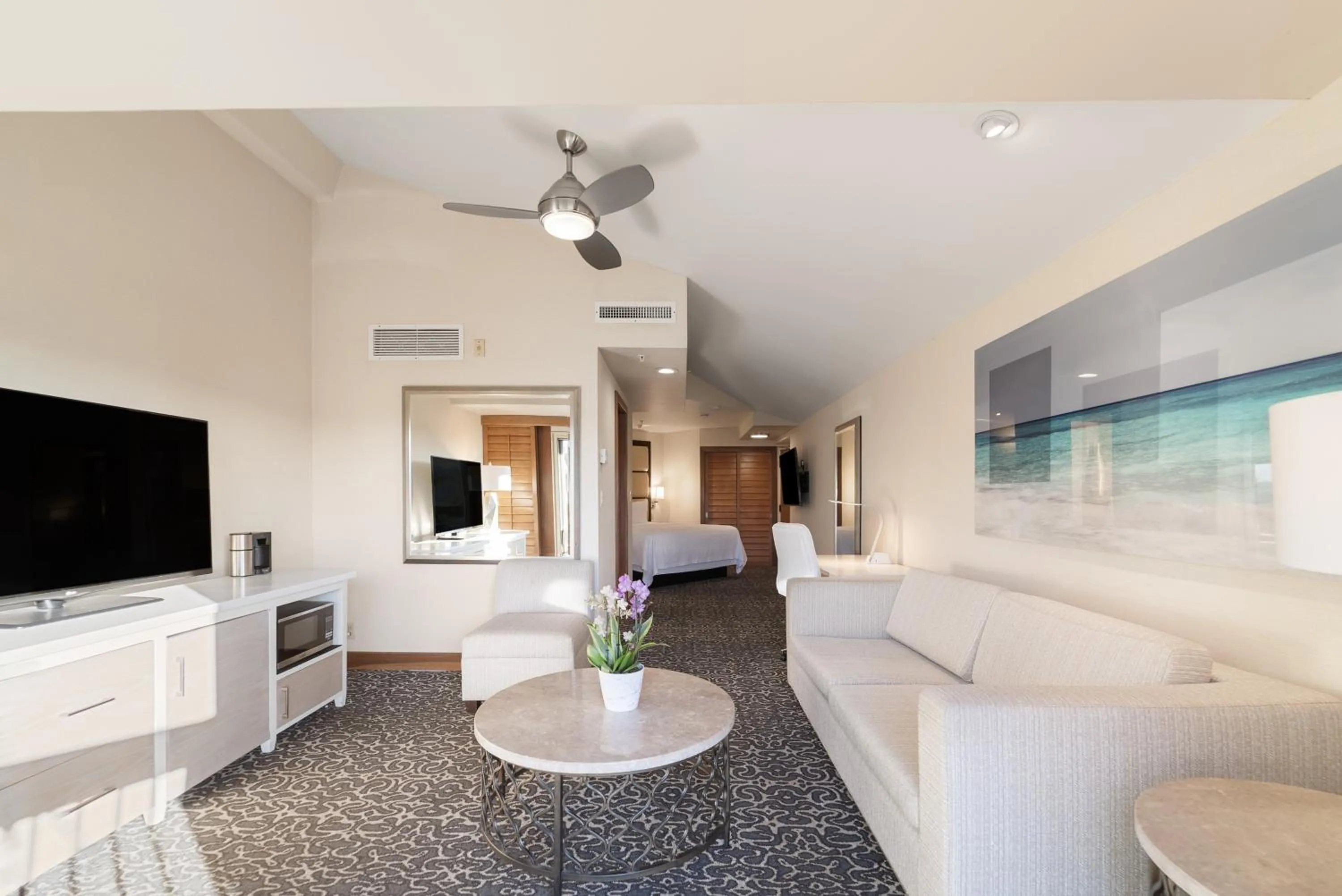 Living room in Humphreys Half Moon Inn