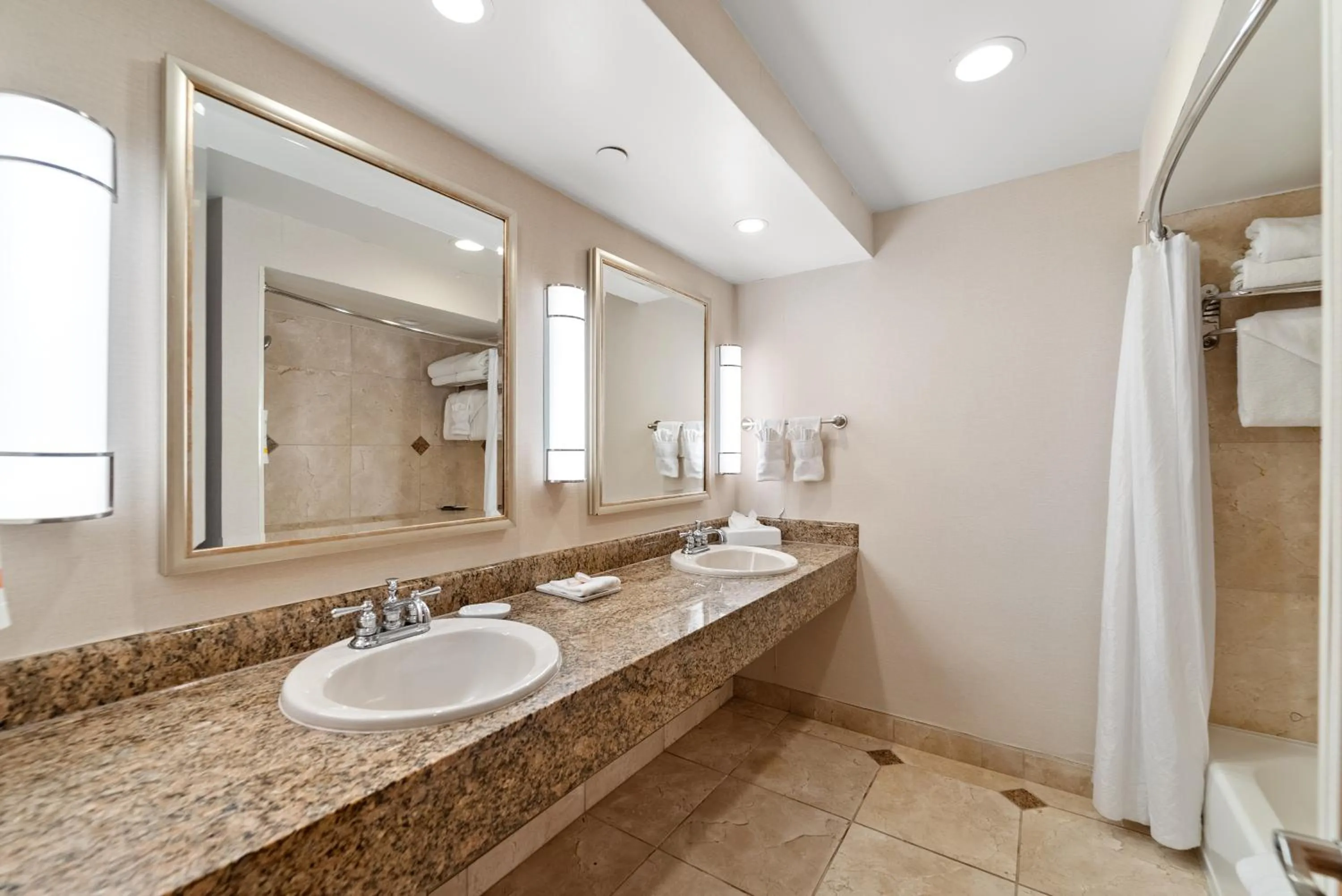 Bathroom in Humphreys Half Moon Inn