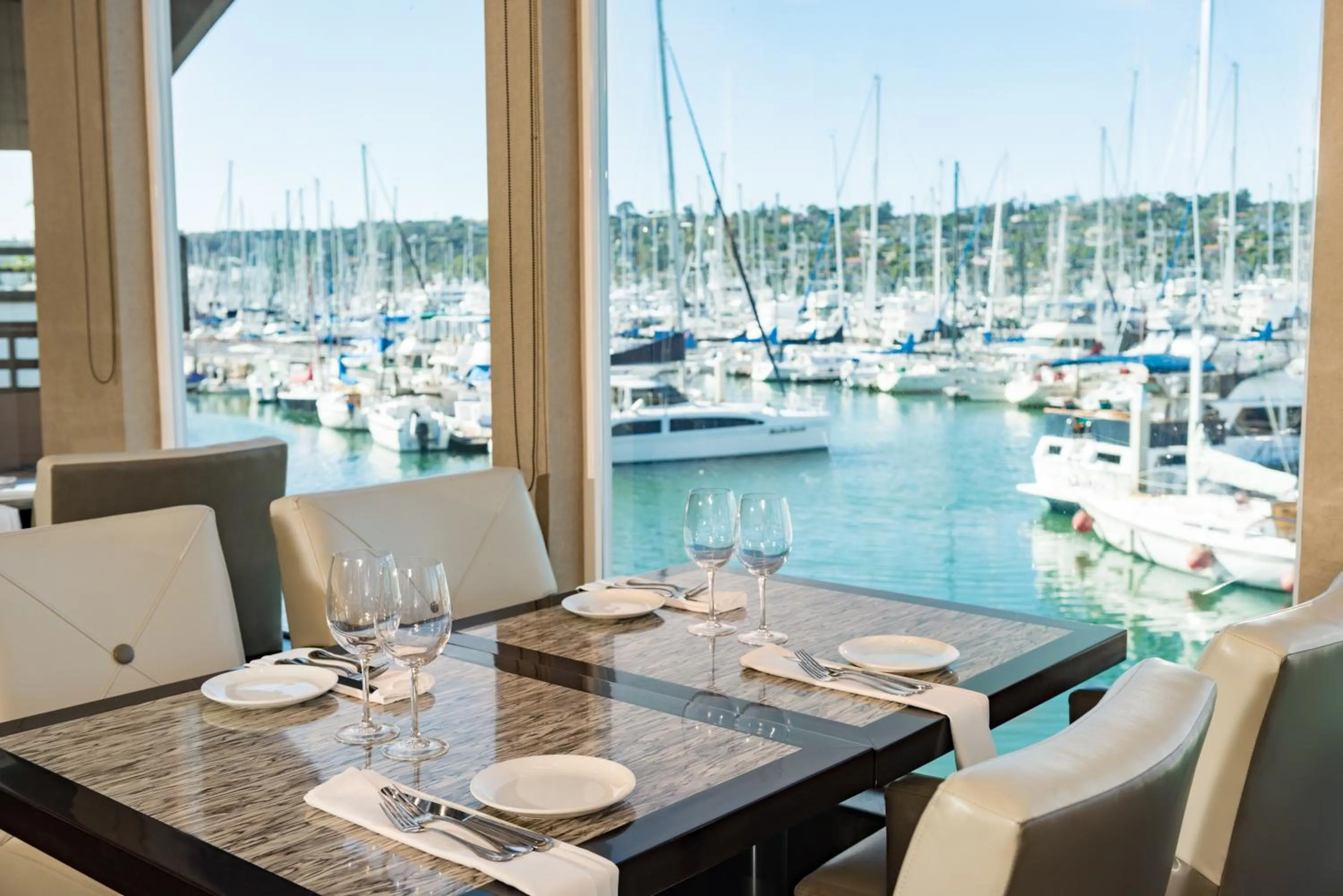 Restaurant/places to eat in Humphreys Half Moon Inn