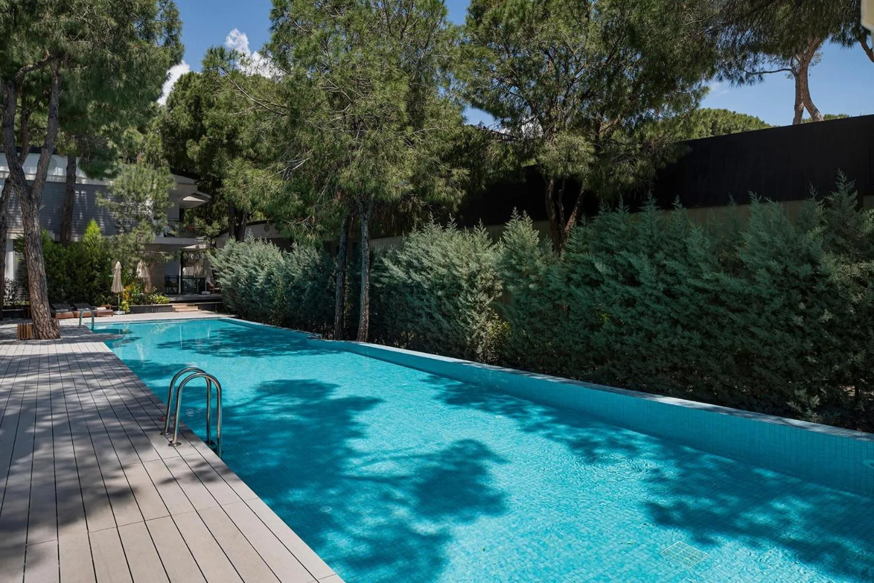 Swimming pool in Voyage Belek Golf & Spa Hotel