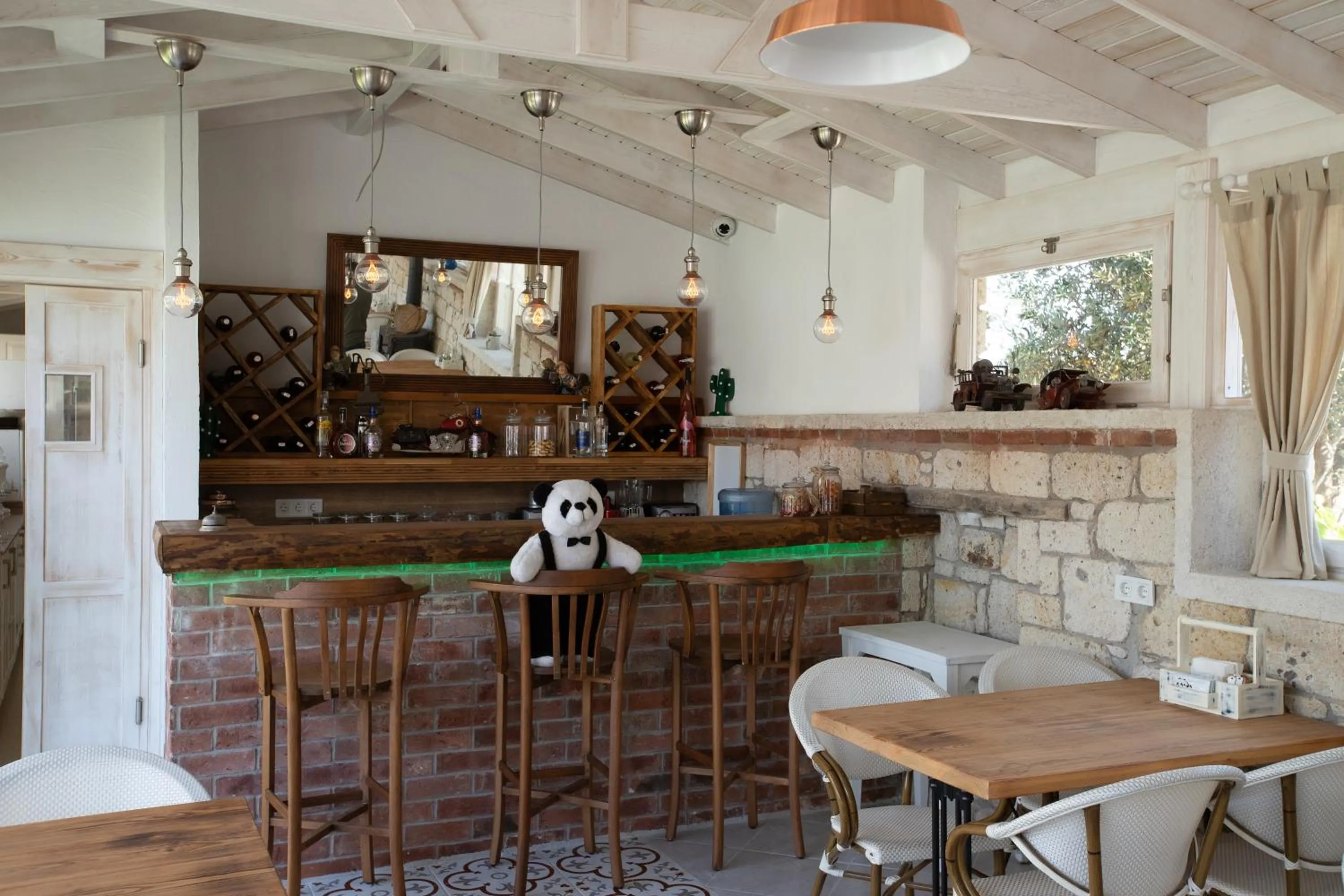 Restaurant/places to eat in Panda Alacati Hotel