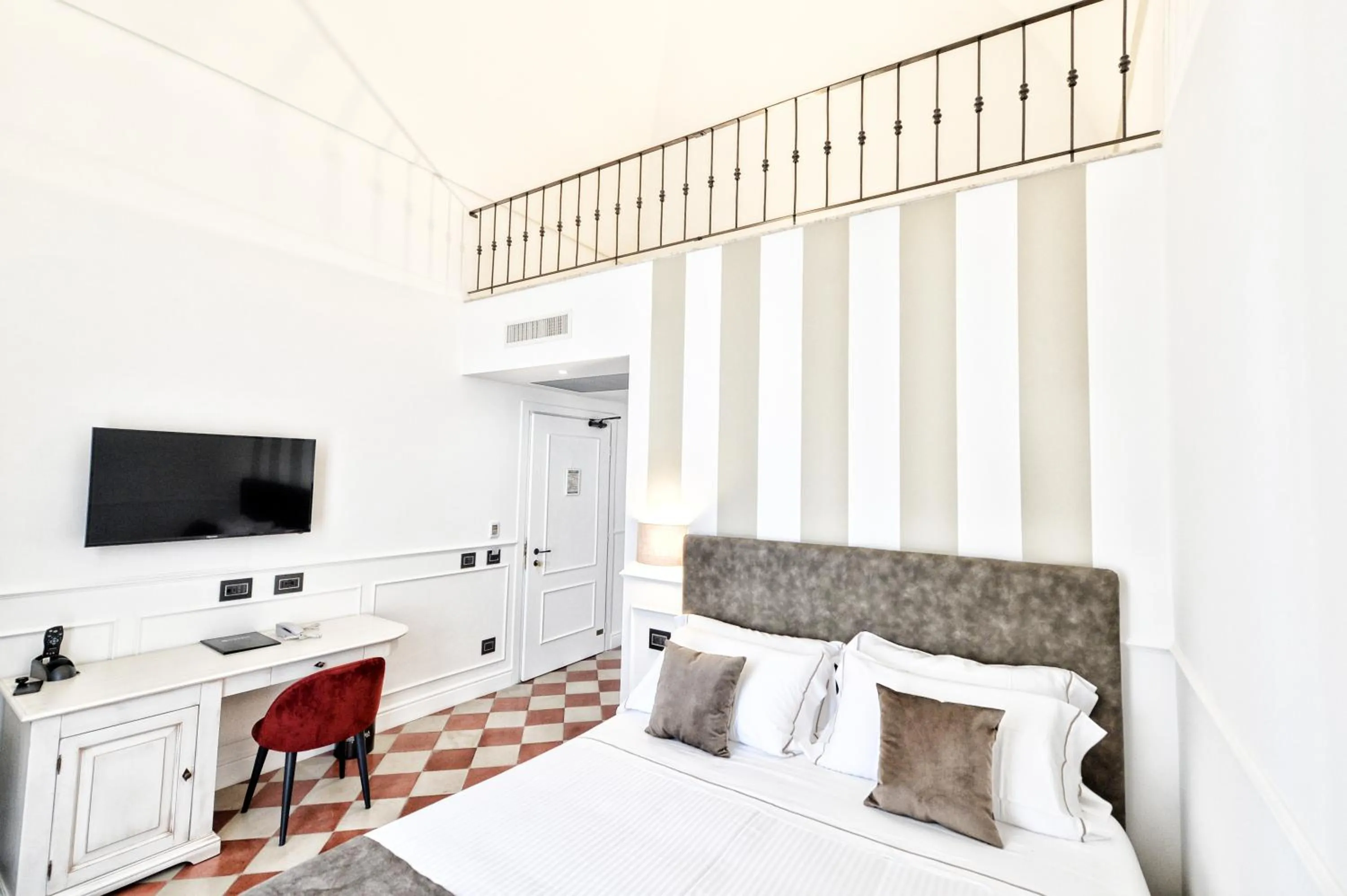 Bed in Casa Isabella Exclusive Hotel