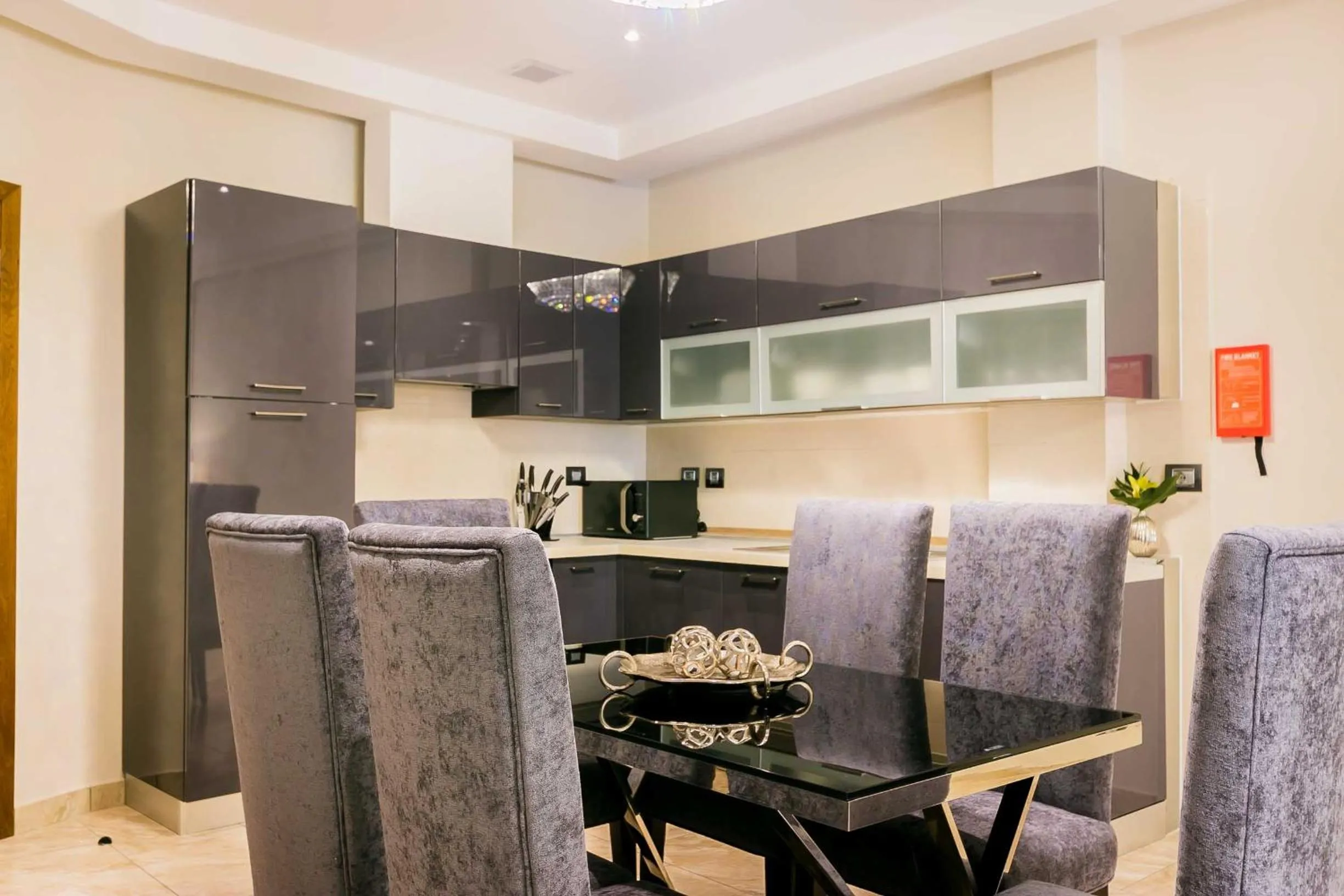 Patio in Oak Plaza Suites