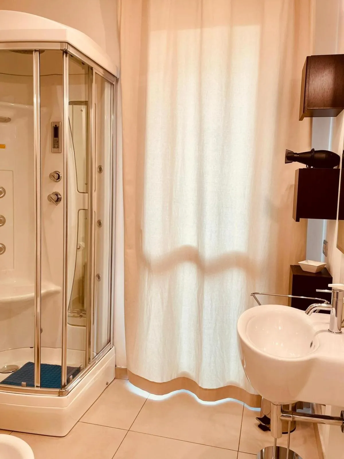 Bathroom in Residence Del Lago