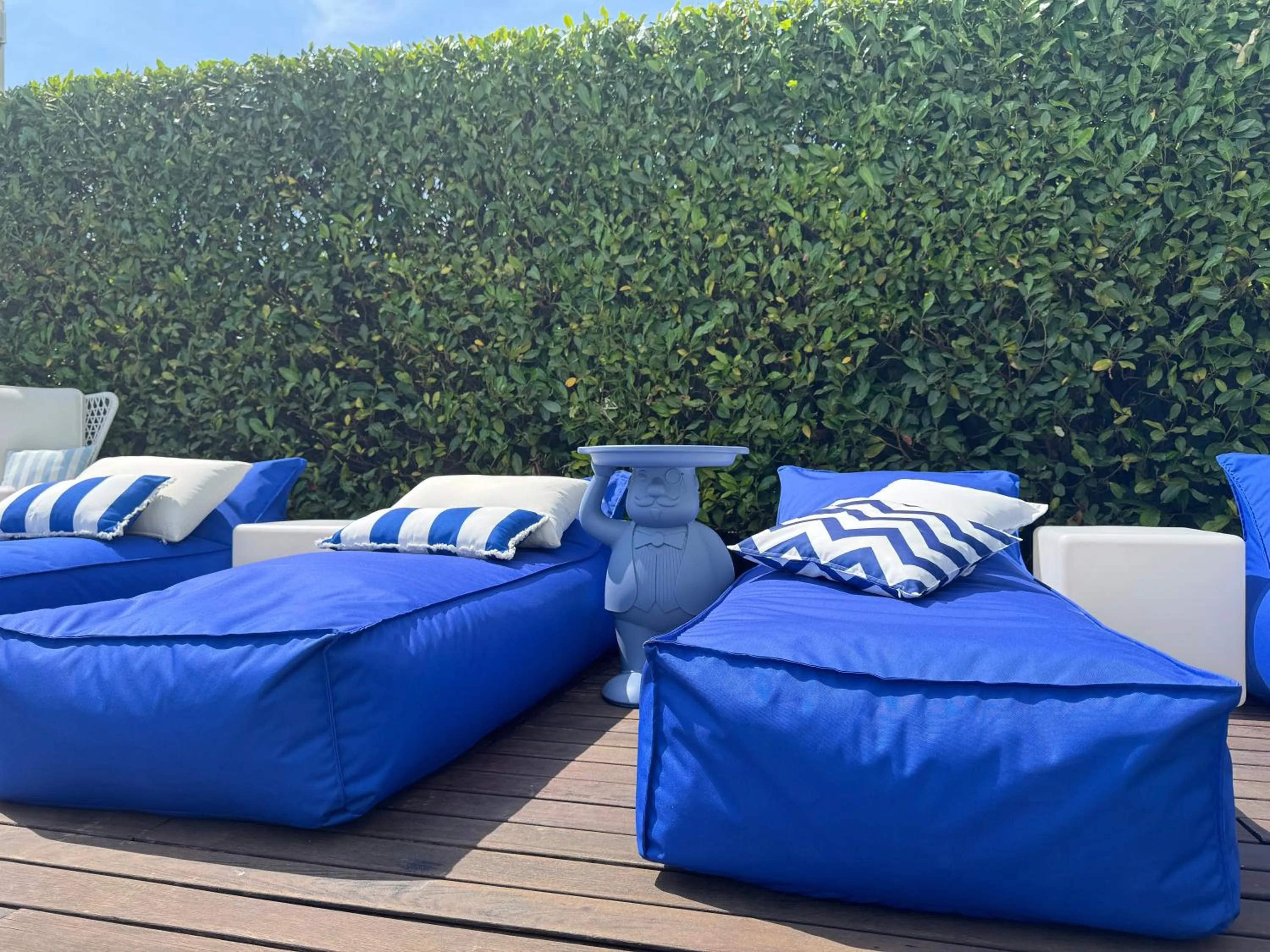 Swimming pool, Bed in Residence Del Lago