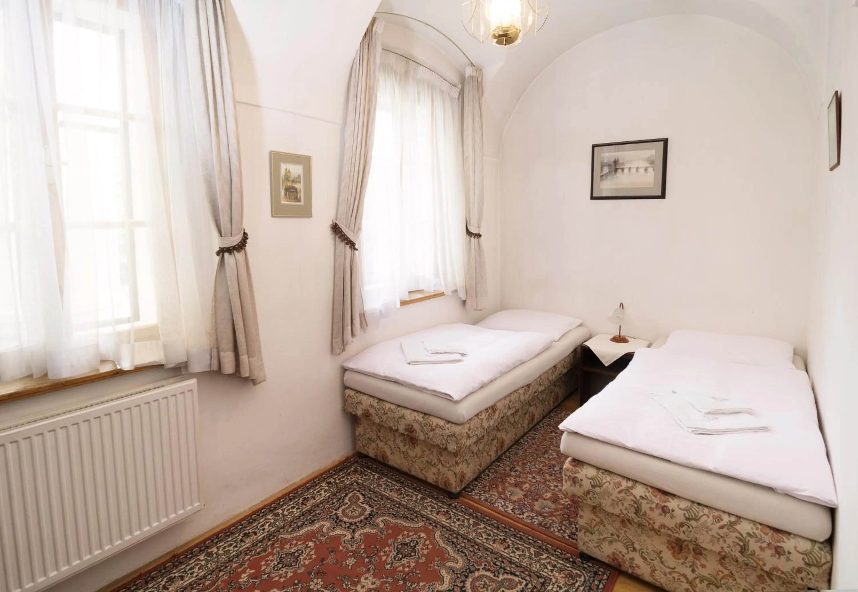 Day, Bed in Pension Dientzenhofer