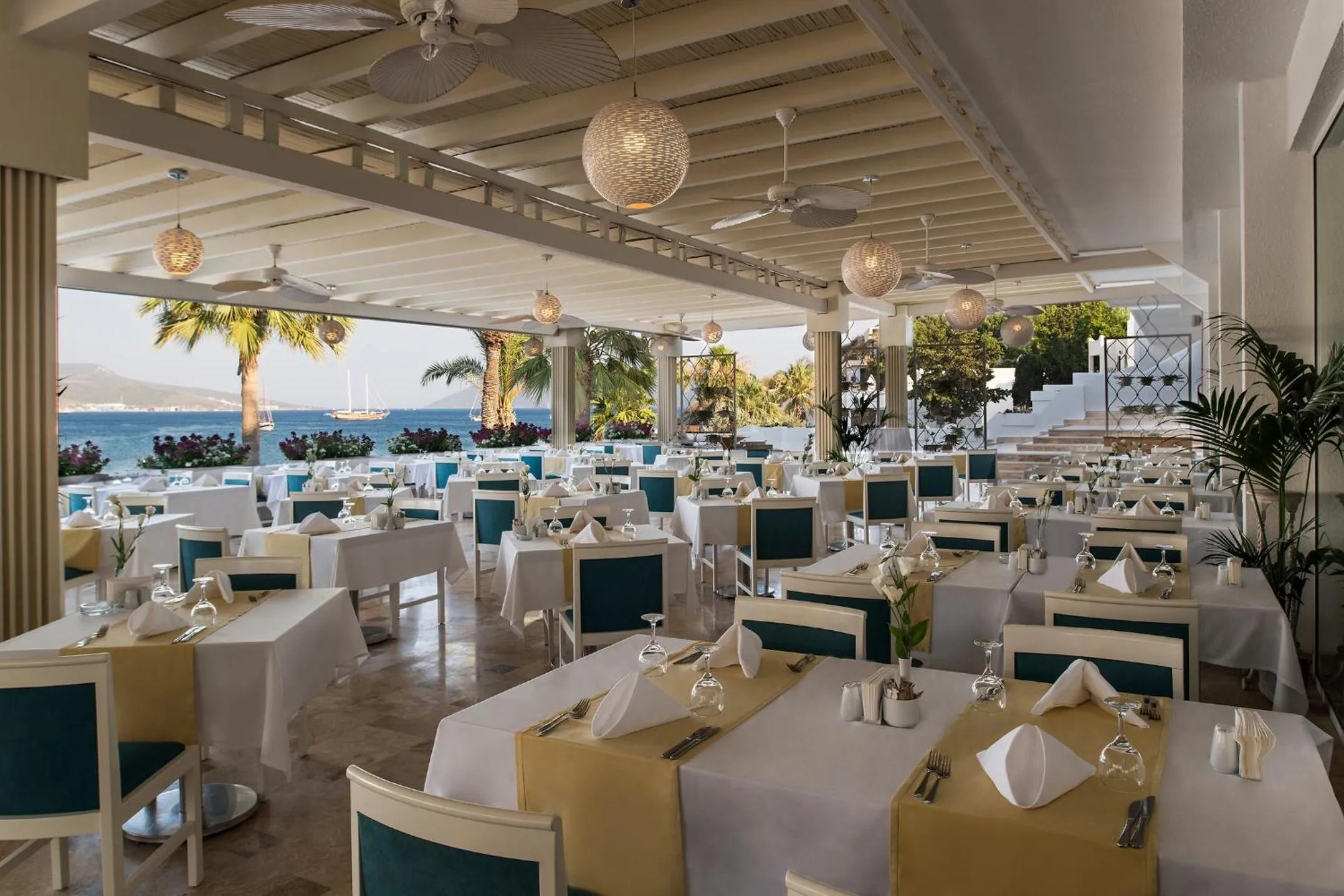 Restaurant/places to eat in Prive Hotel Bodrum - Adult Only