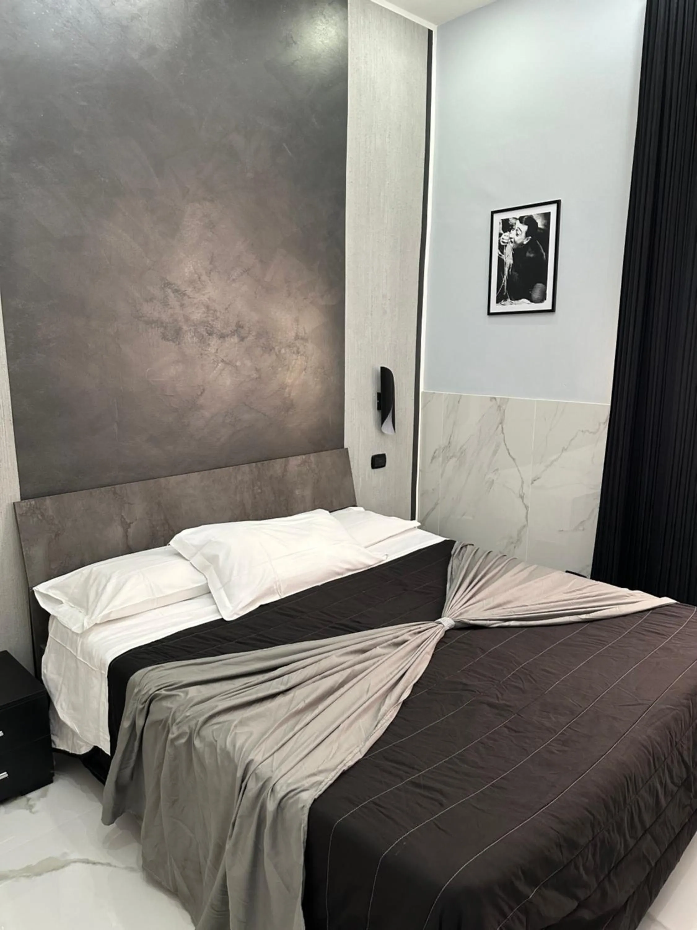 Bed in Italy Guest House