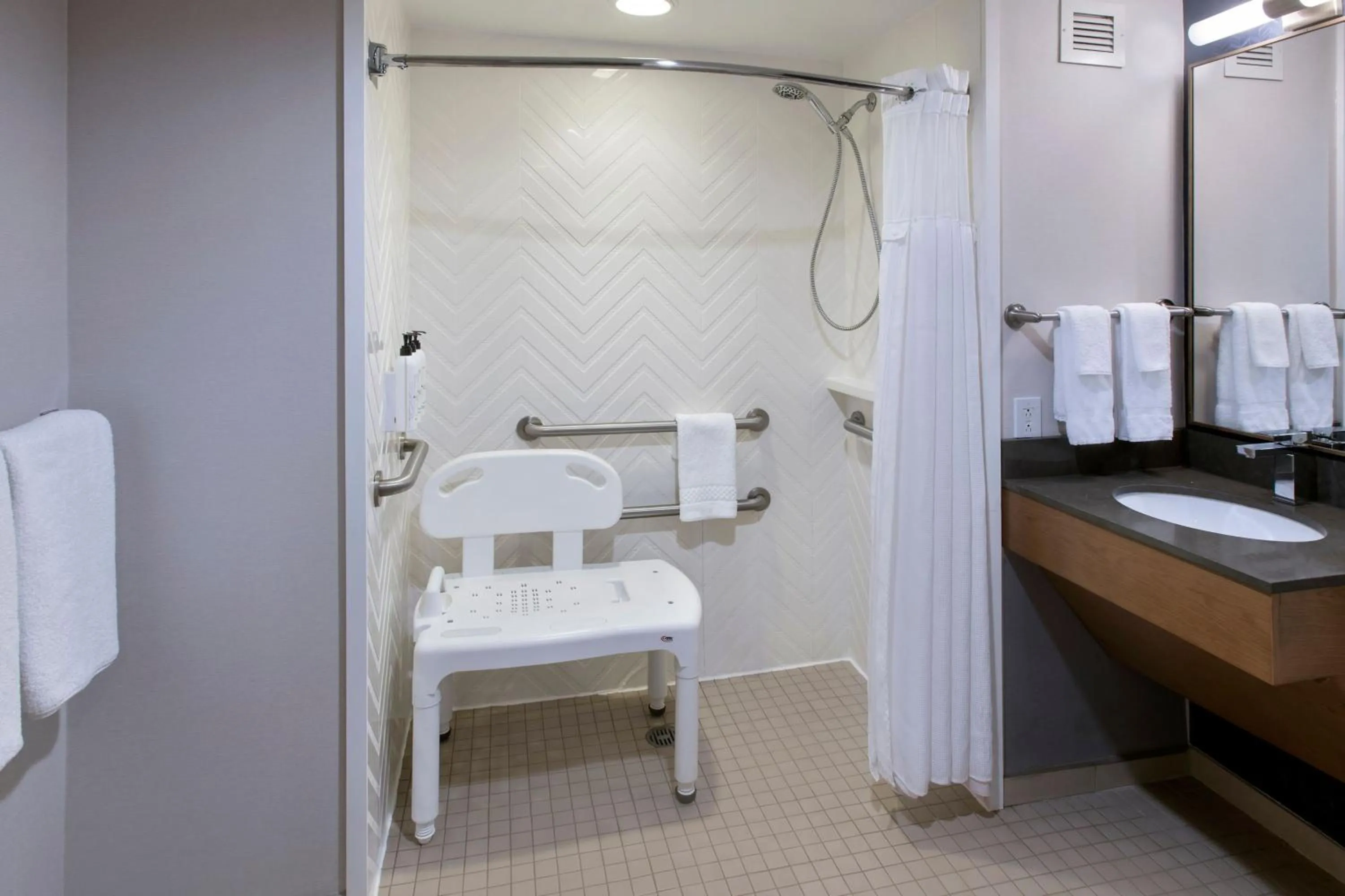Bathroom in Fairfield by Marriott Rochester Henrietta/University Area