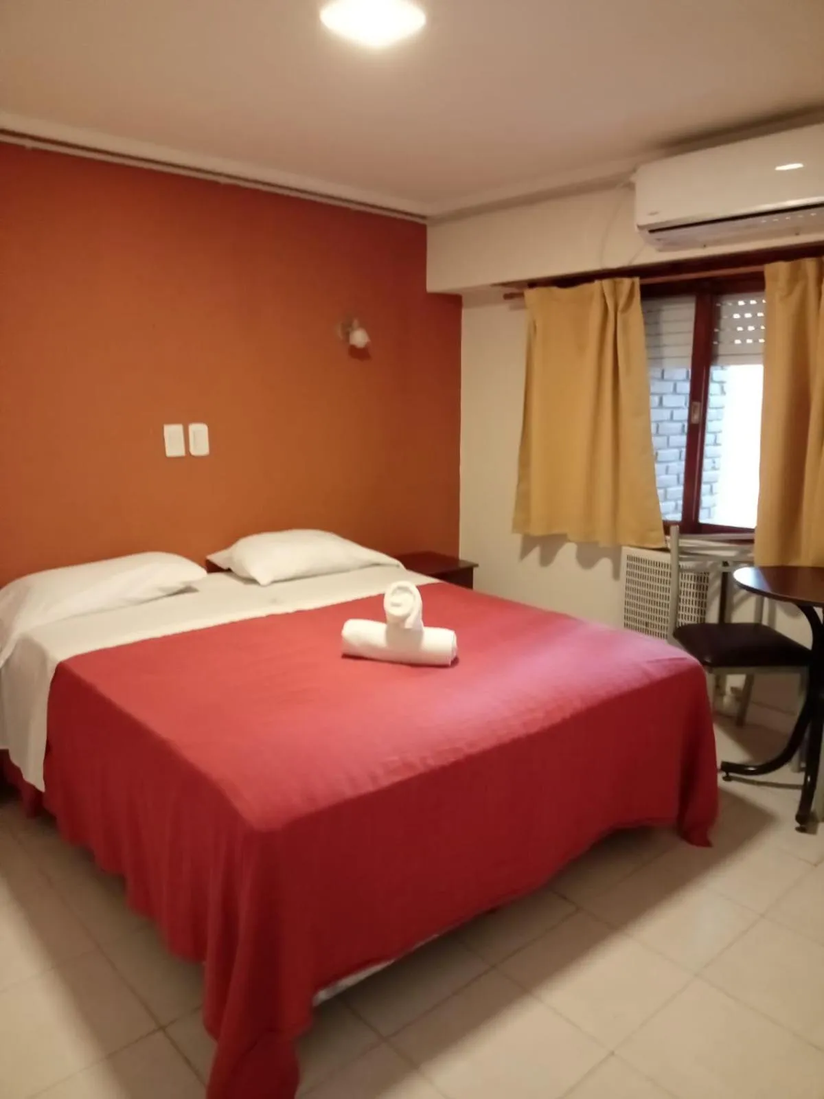 Bed in San Remo Viking Hotel