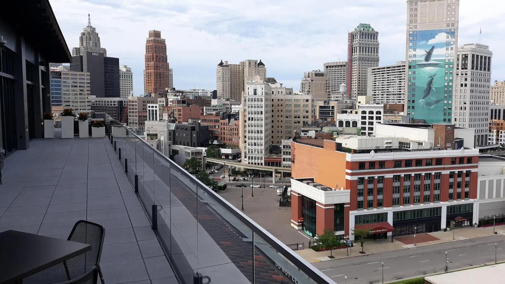 American Inn & Suites Metro Airport