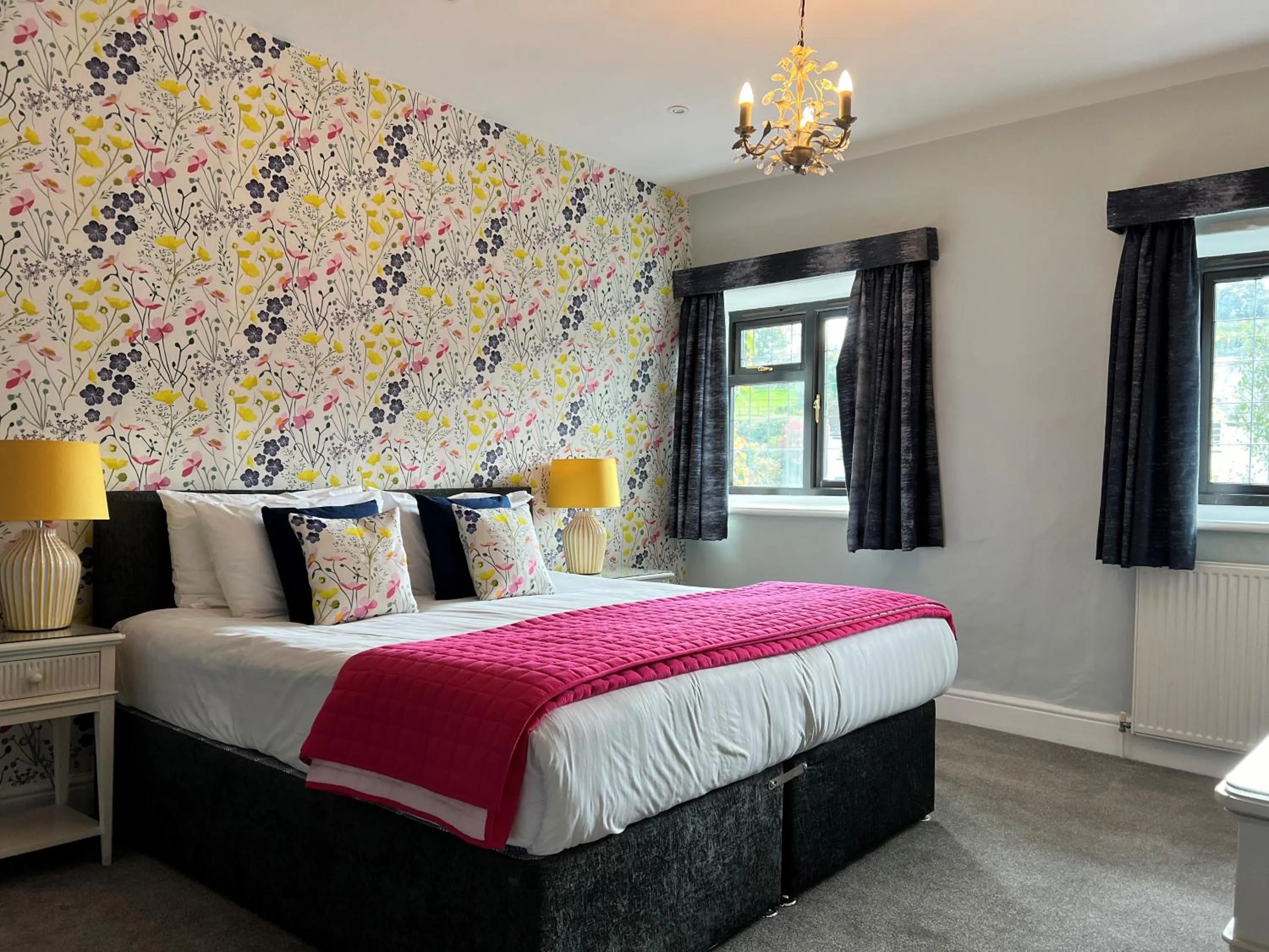 Bedroom, Bed in Exmoor White Horse Inn