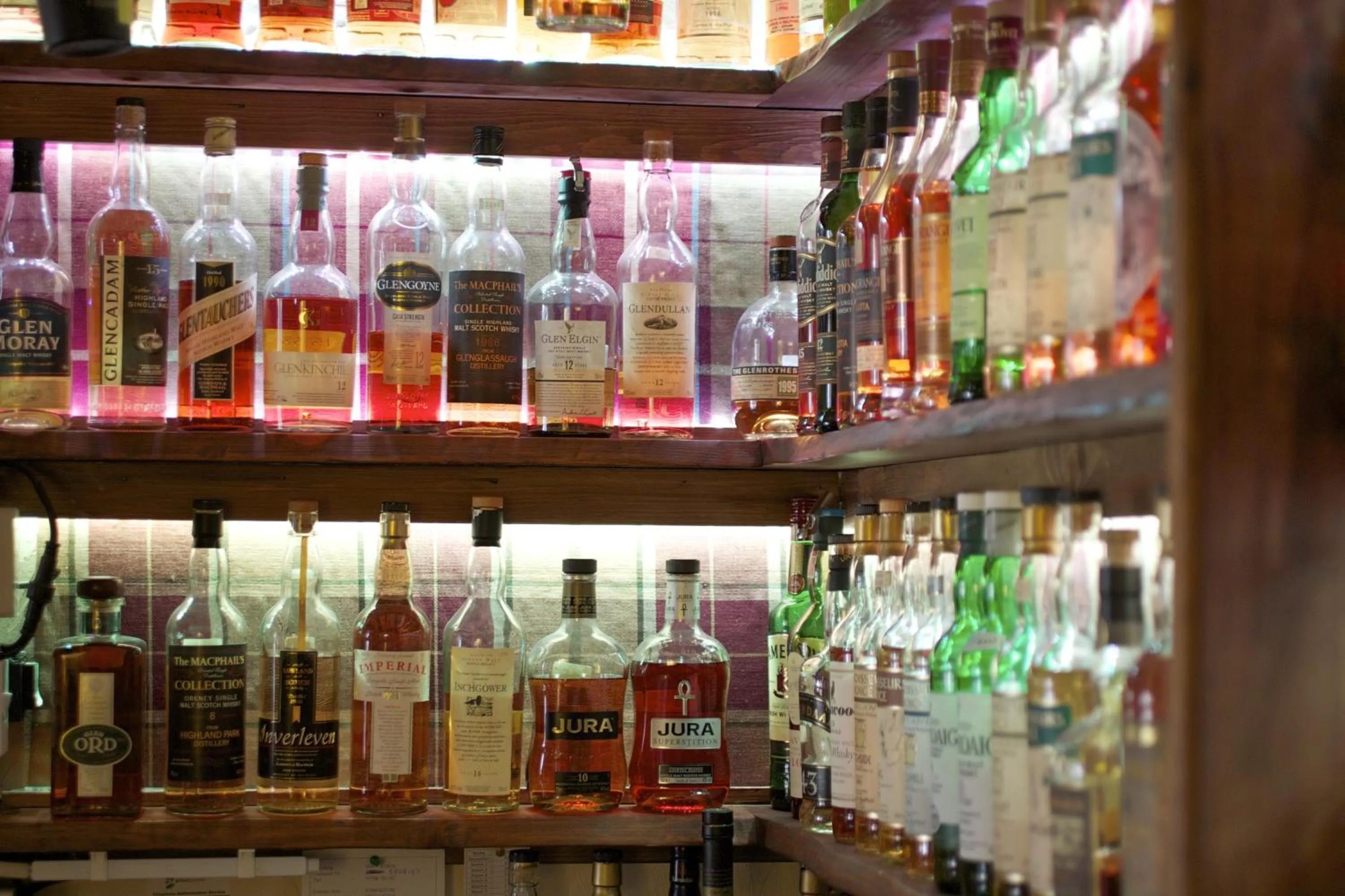 Lounge or bar in Exmoor White Horse Inn