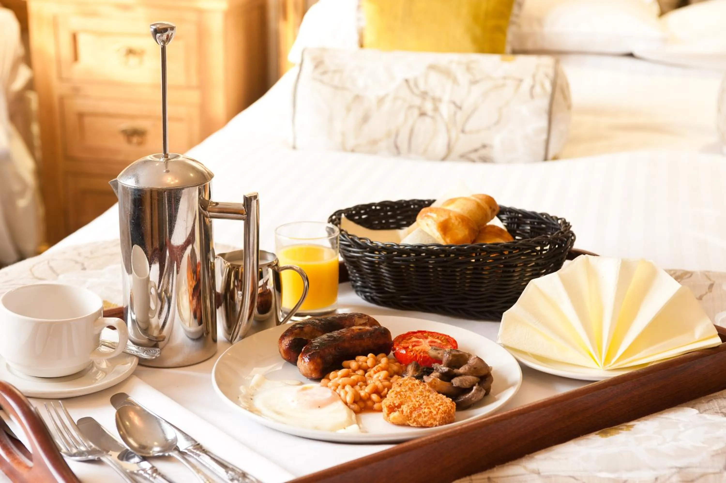 Breakfast, Bed in Exmoor White Horse Inn