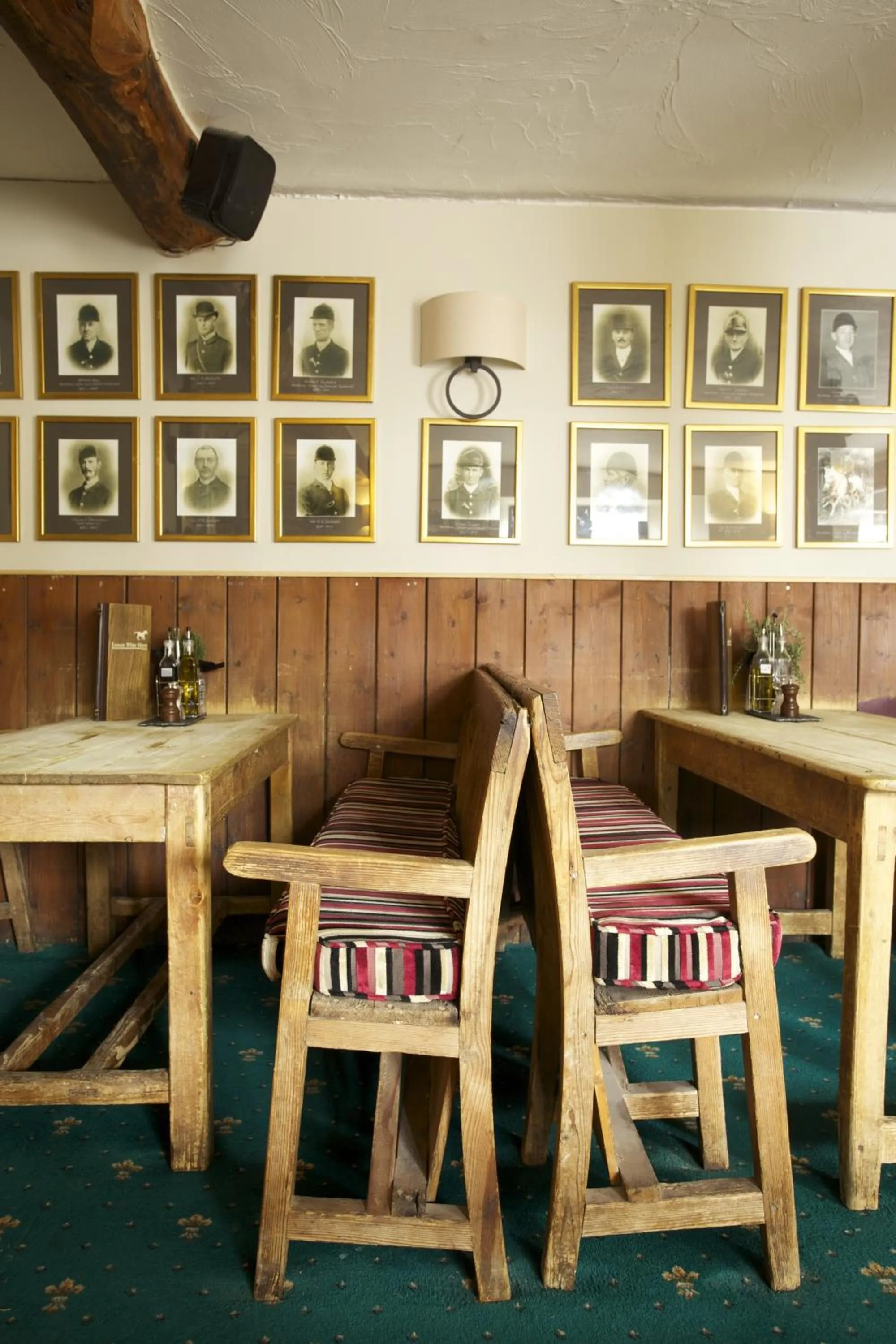 Restaurant/places to eat in Exmoor White Horse Inn