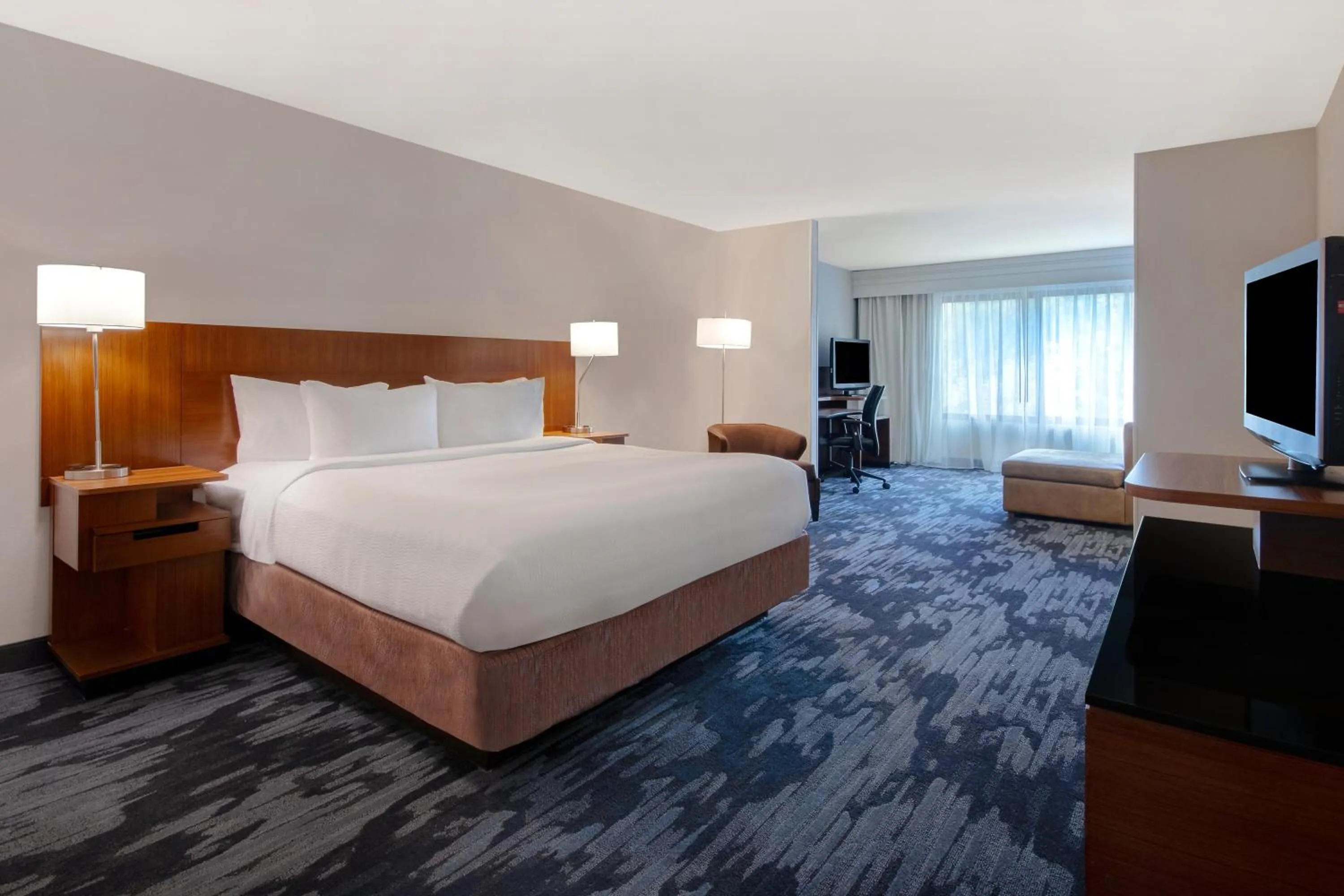 Bedroom, Bed in Fairfield Inn and Suites by Marriott Rochester West/Greece