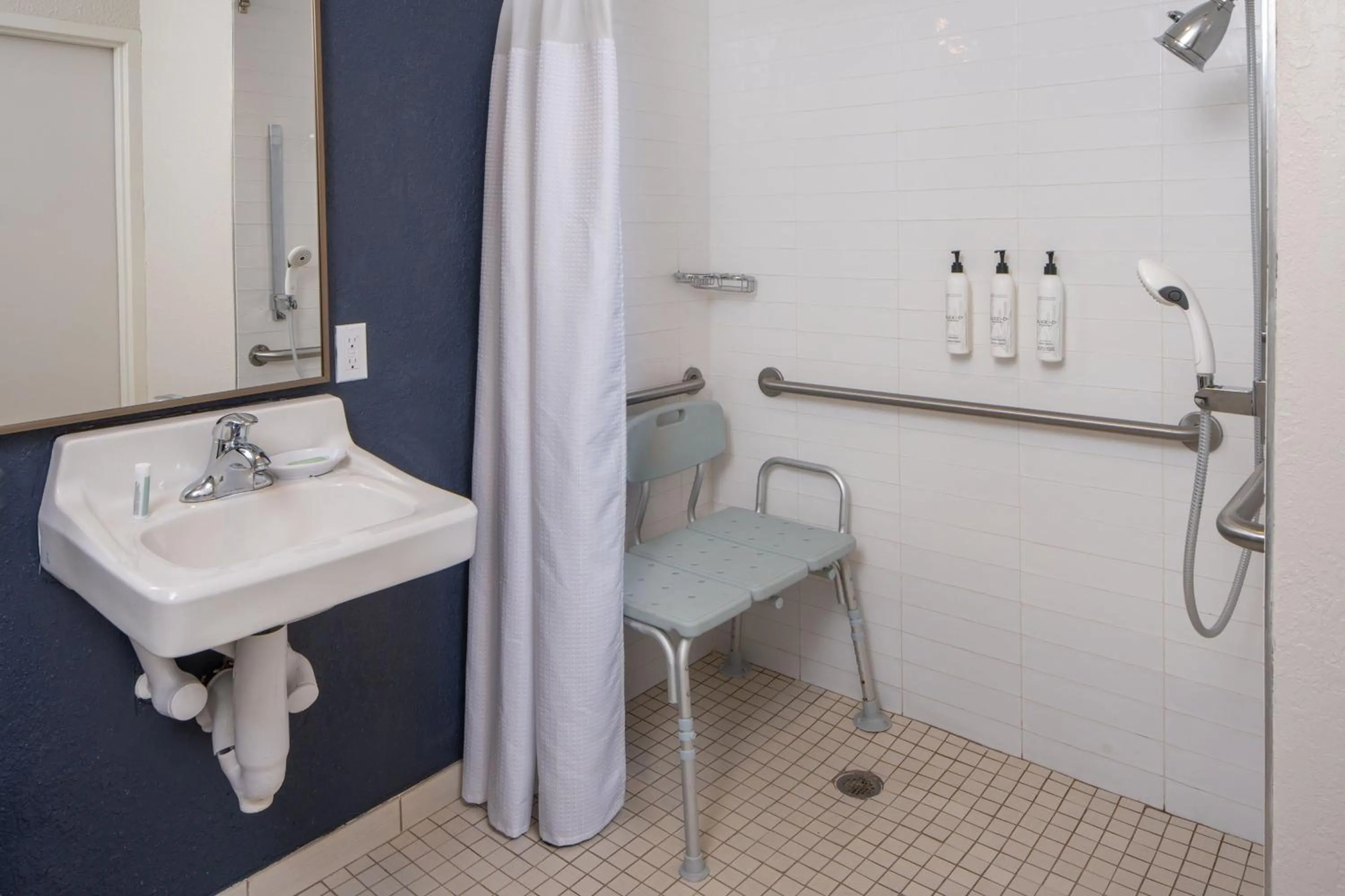 Bathroom in Fairfield Inn & Suites by Marriott Fort Myers Cape Coral
