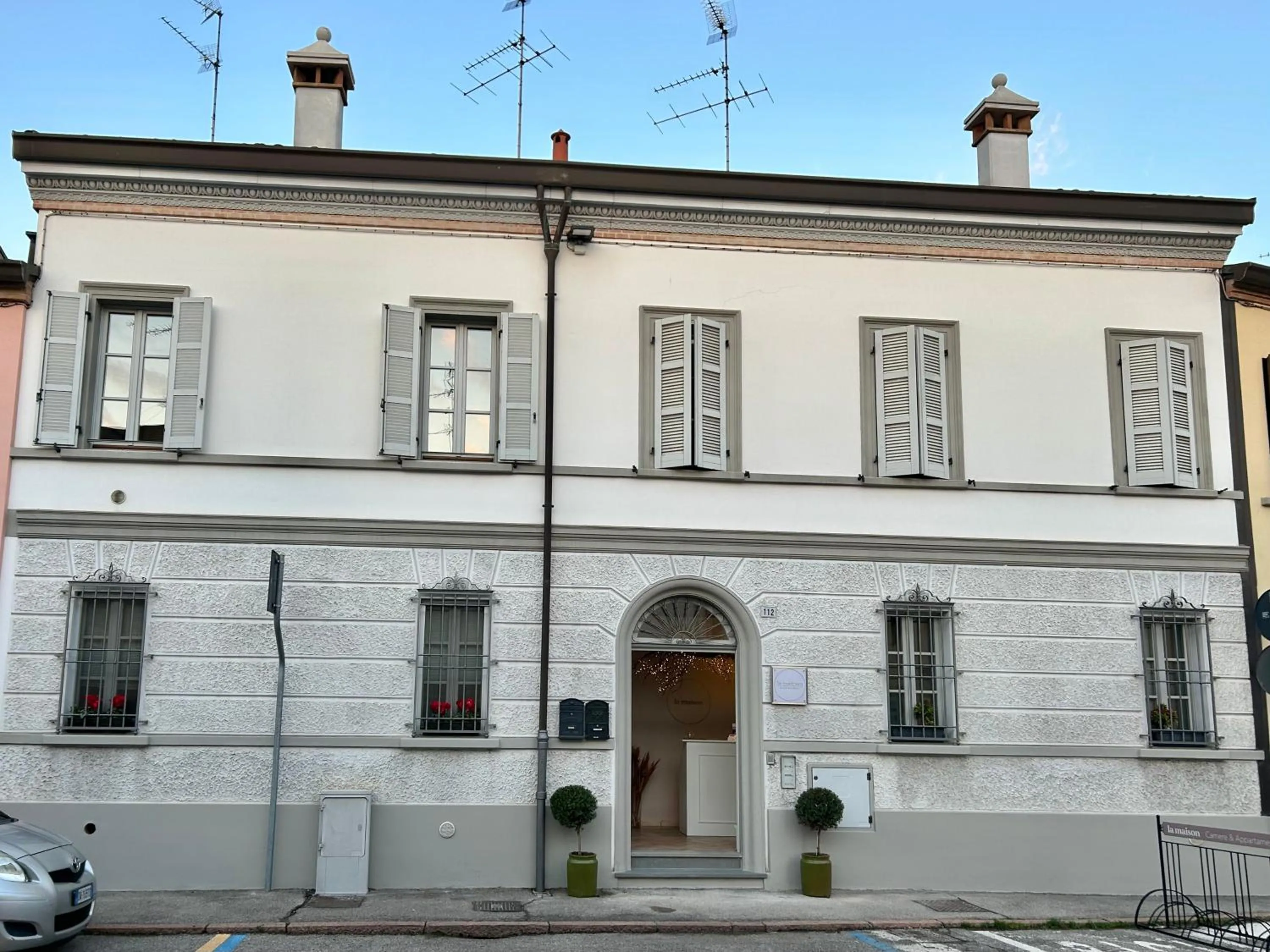 Property building in La Maison B&B