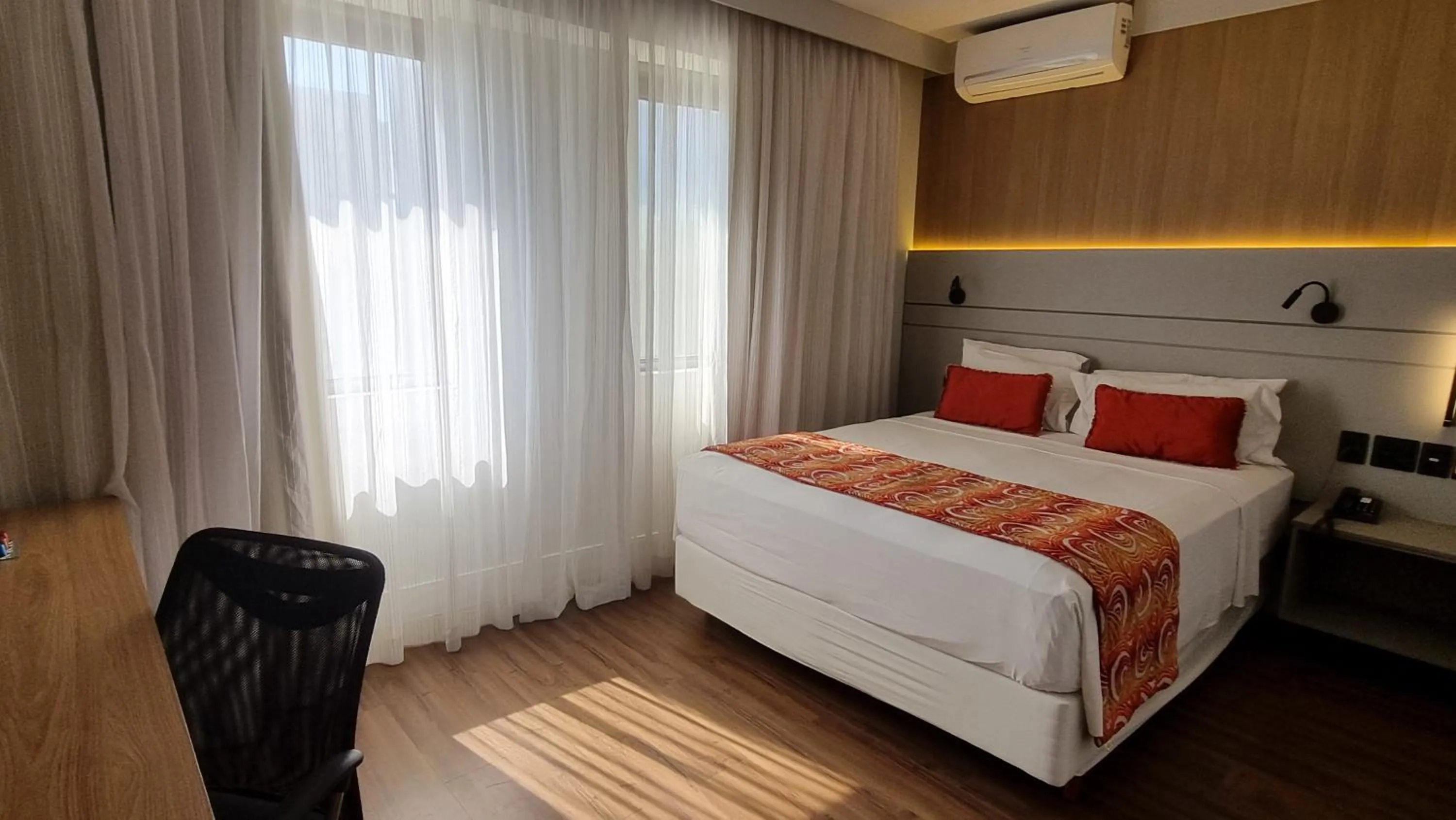 Double Room - single occupancy - Disability Access in Quality Faria Lima