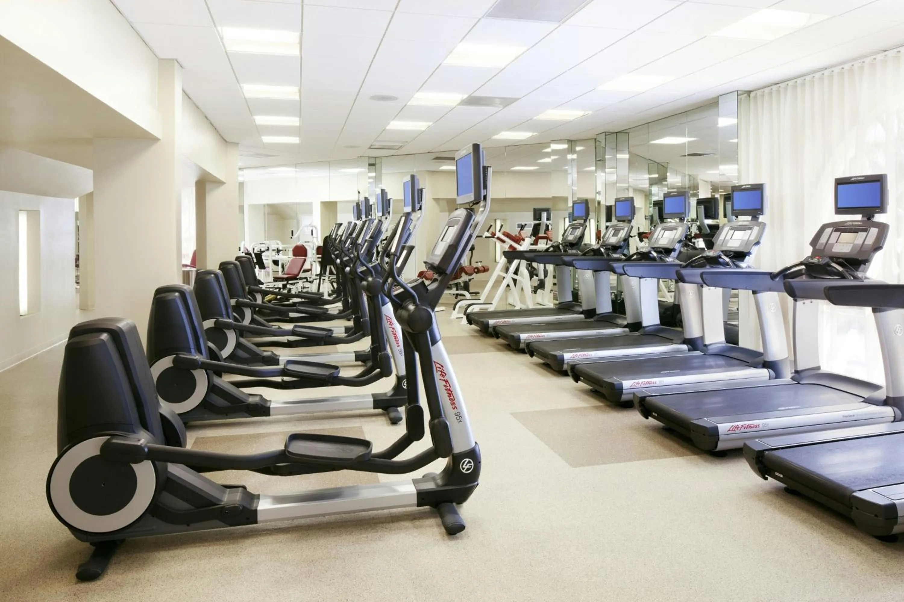 Fitness centre/facilities in Marriott Sanibel Harbour Resort & Spa