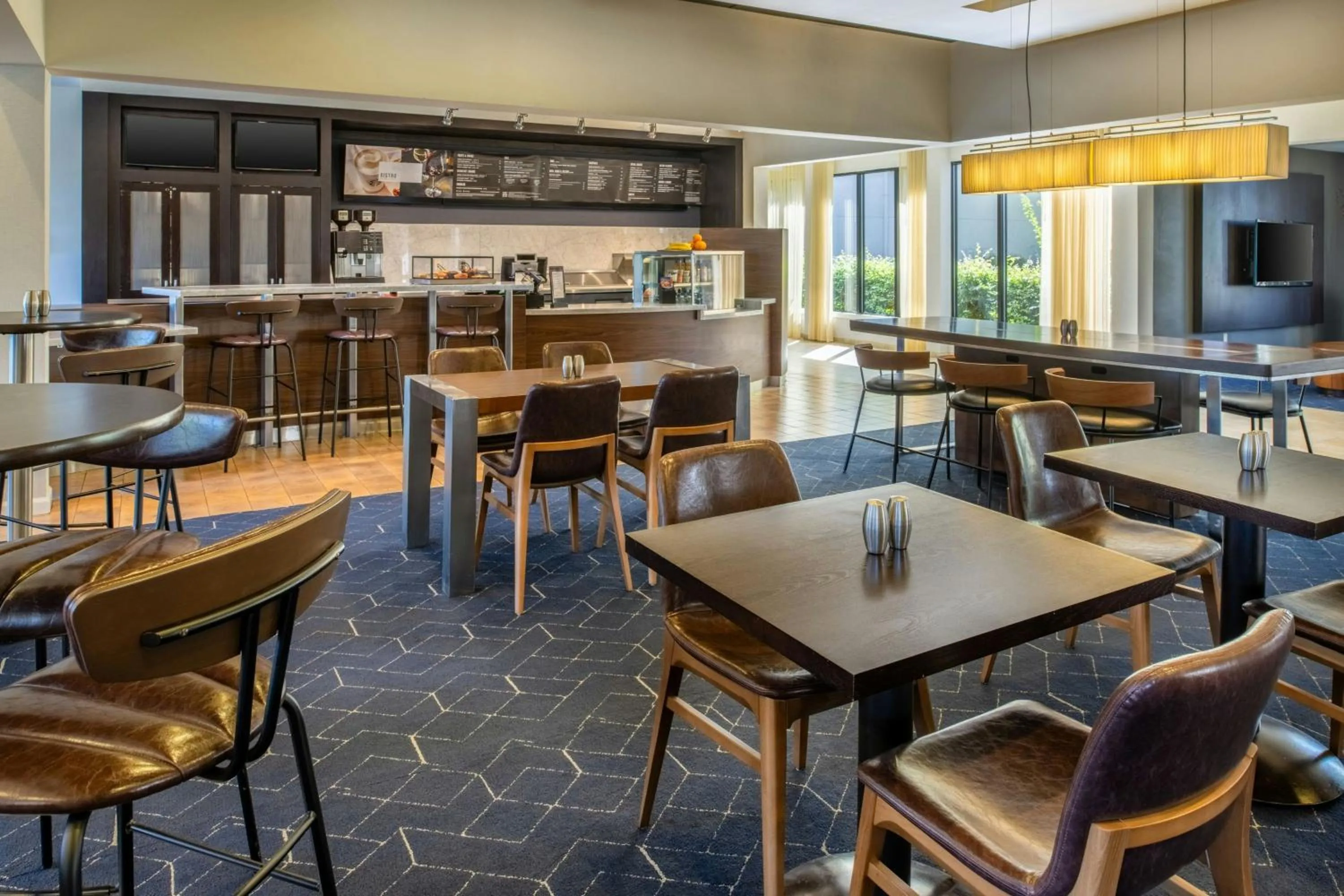 Lobby or reception in Courtyard by Marriott Vacaville
