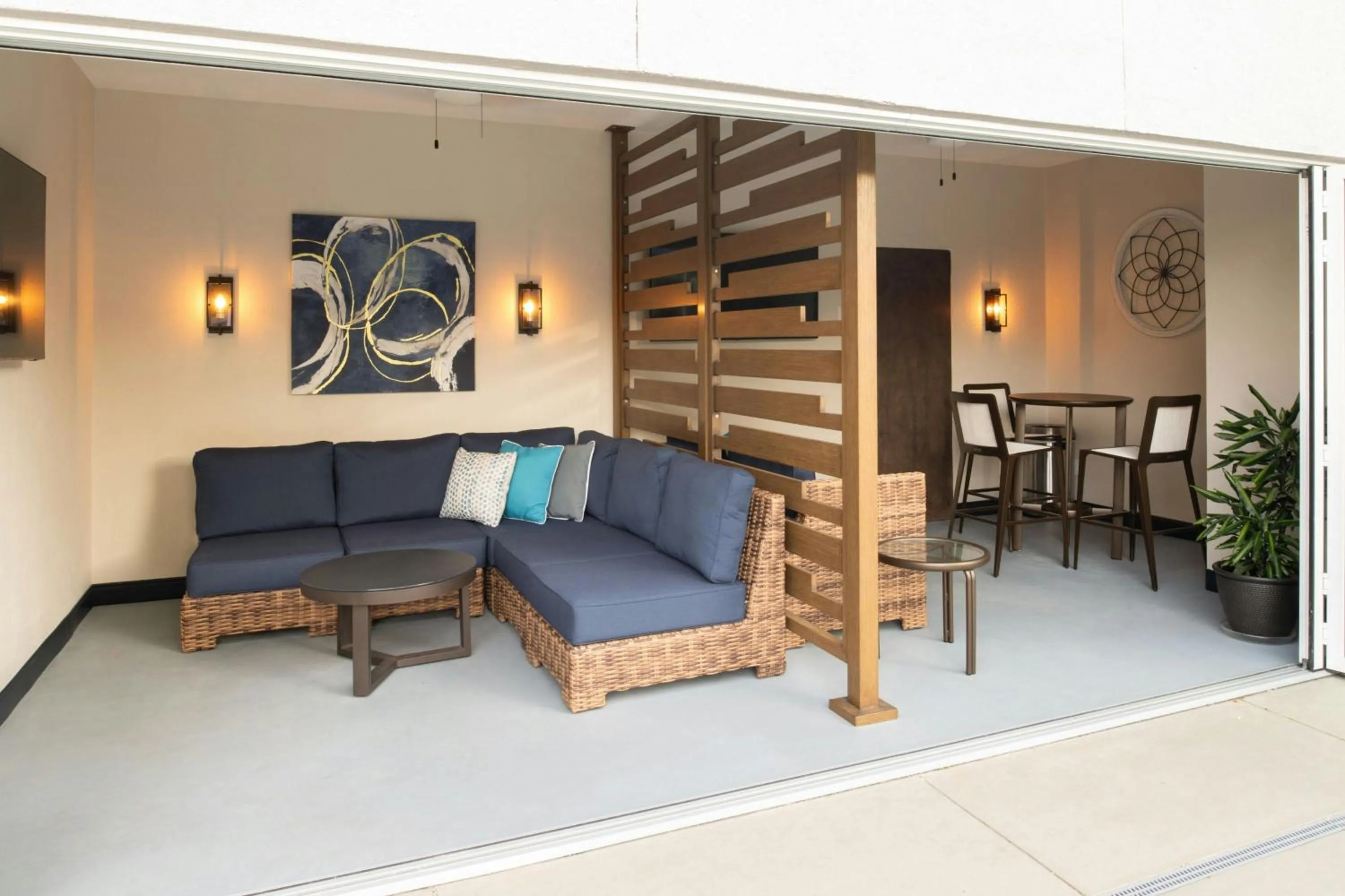 Swimming pool in Courtyard by Marriott Vacaville