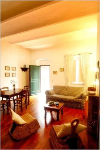 Dining area in Tenuta Agricola Fonte Di Papa