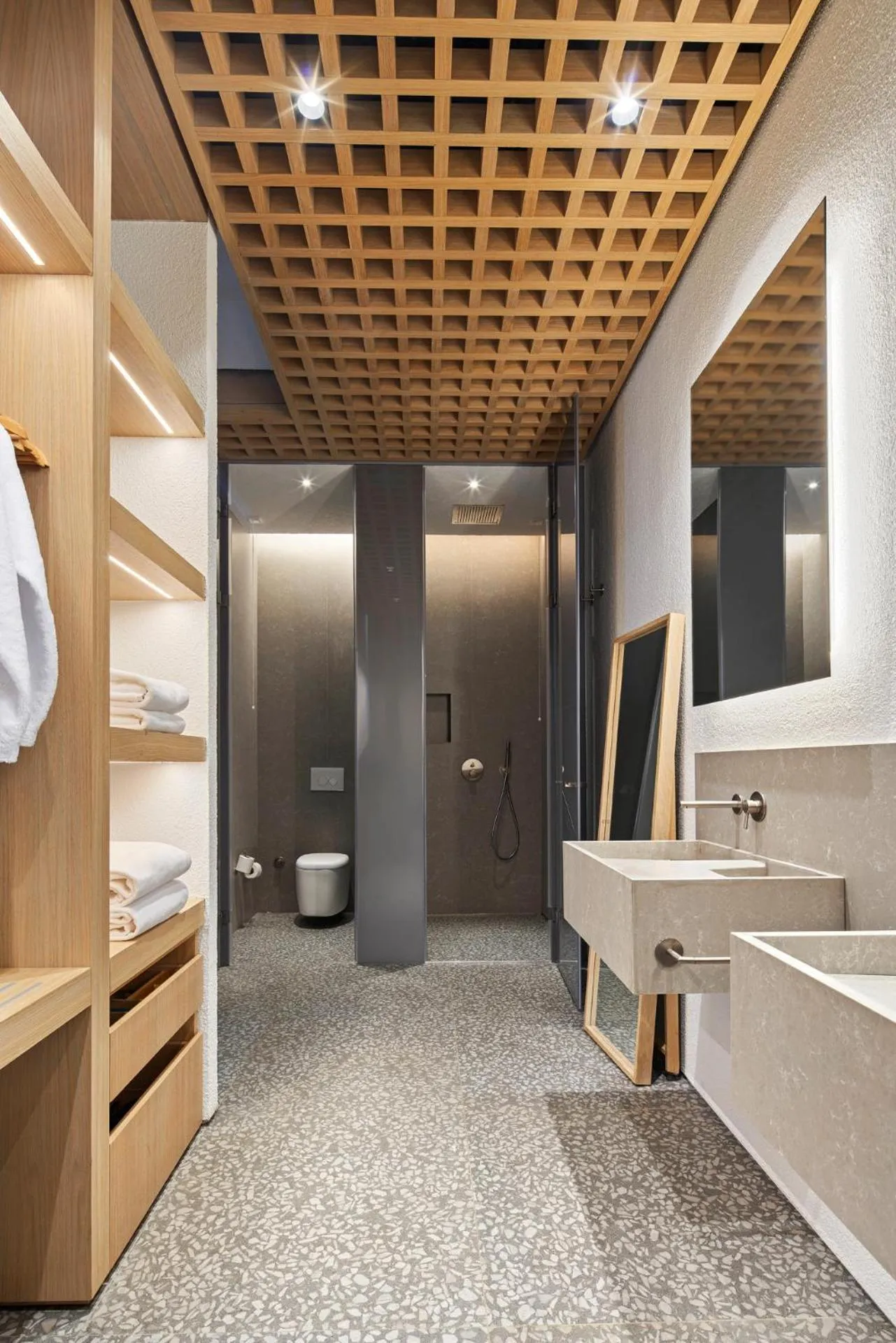 Shower in Voyage Torba Hotel