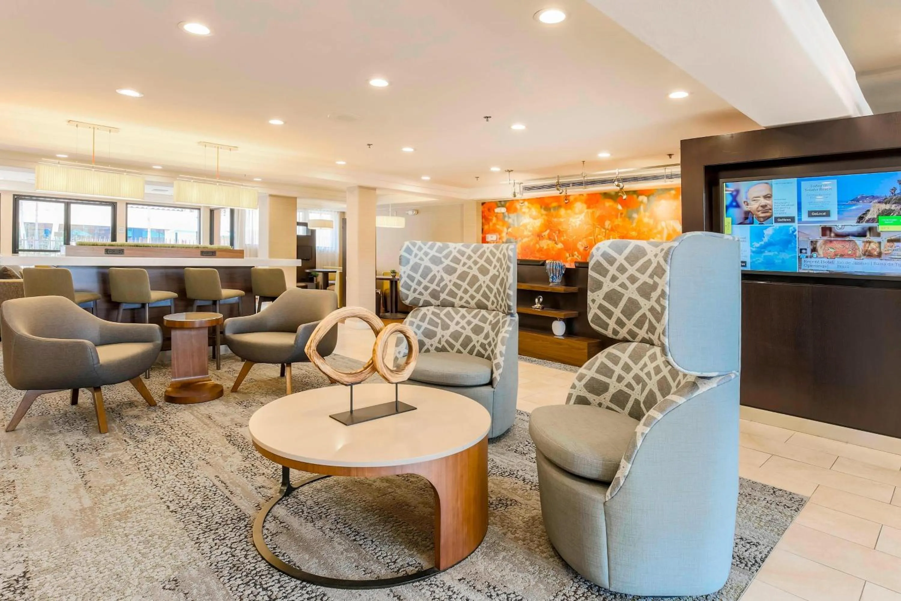 Lobby or reception in Courtyard by Marriott San Diego Del Mar/Solana Beach