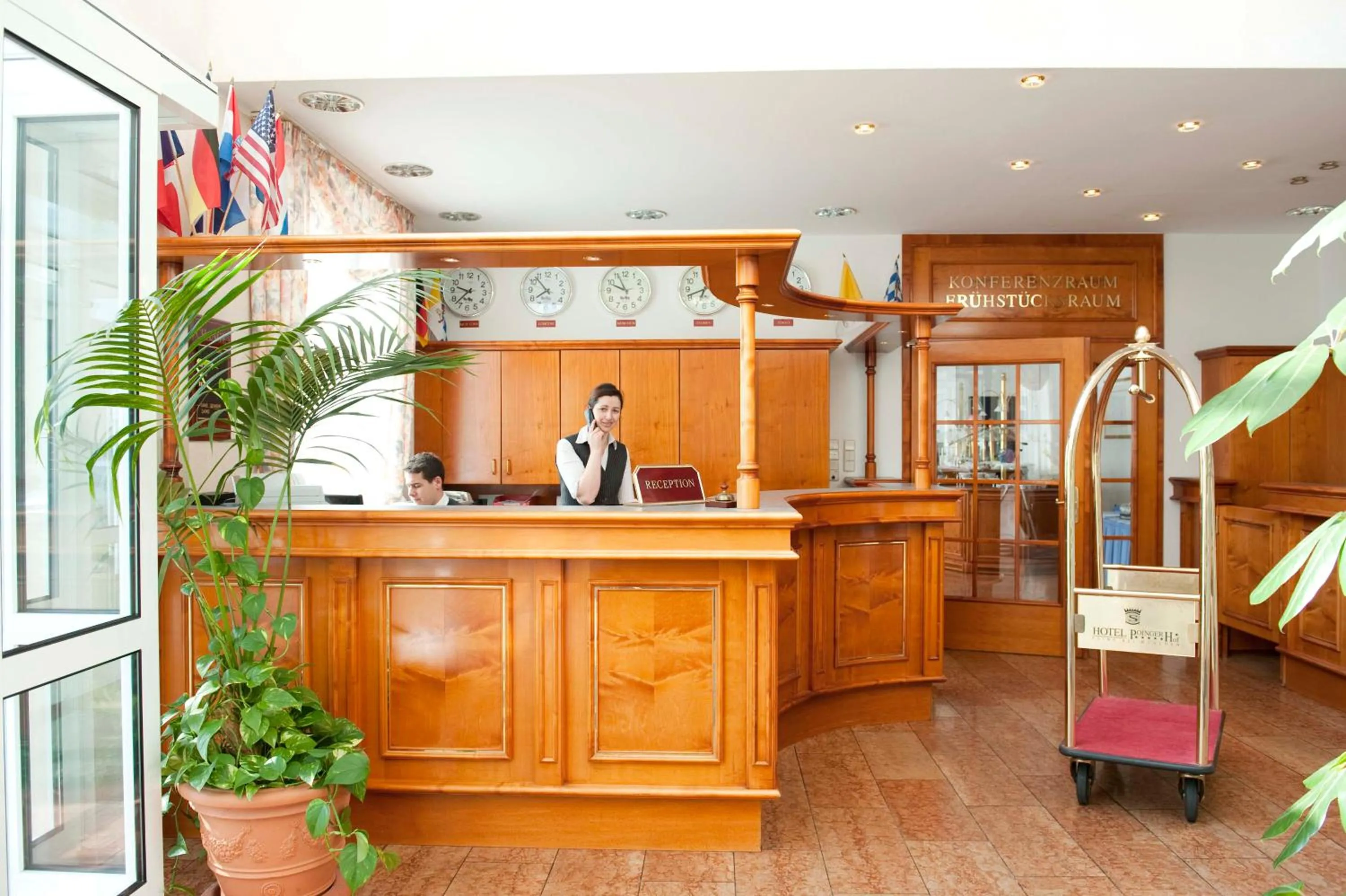 Lobby or reception in Hotel Poinger Hof