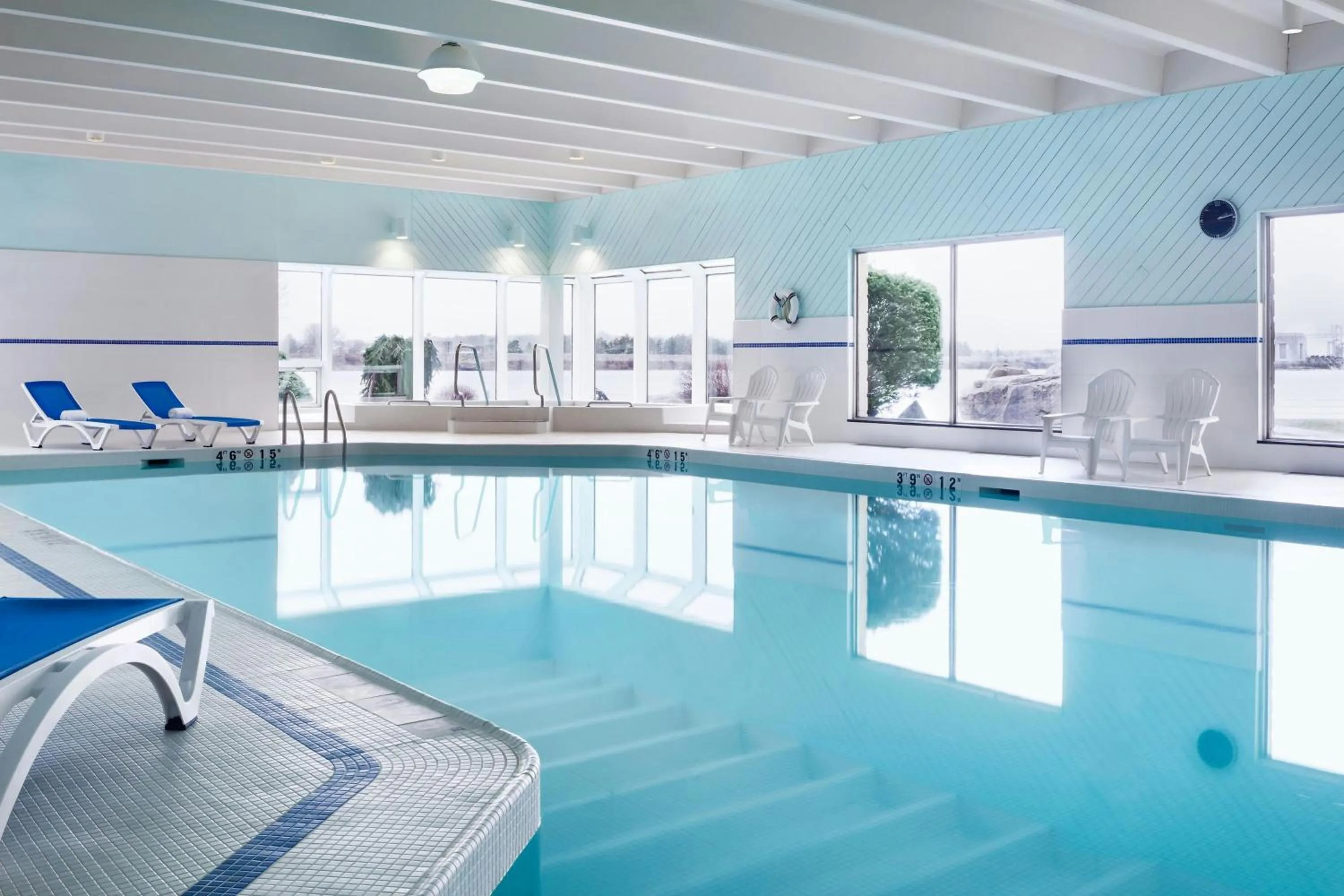 Swimming pool in Delta Hotels by Marriott Sault Ste. Marie Waterfront