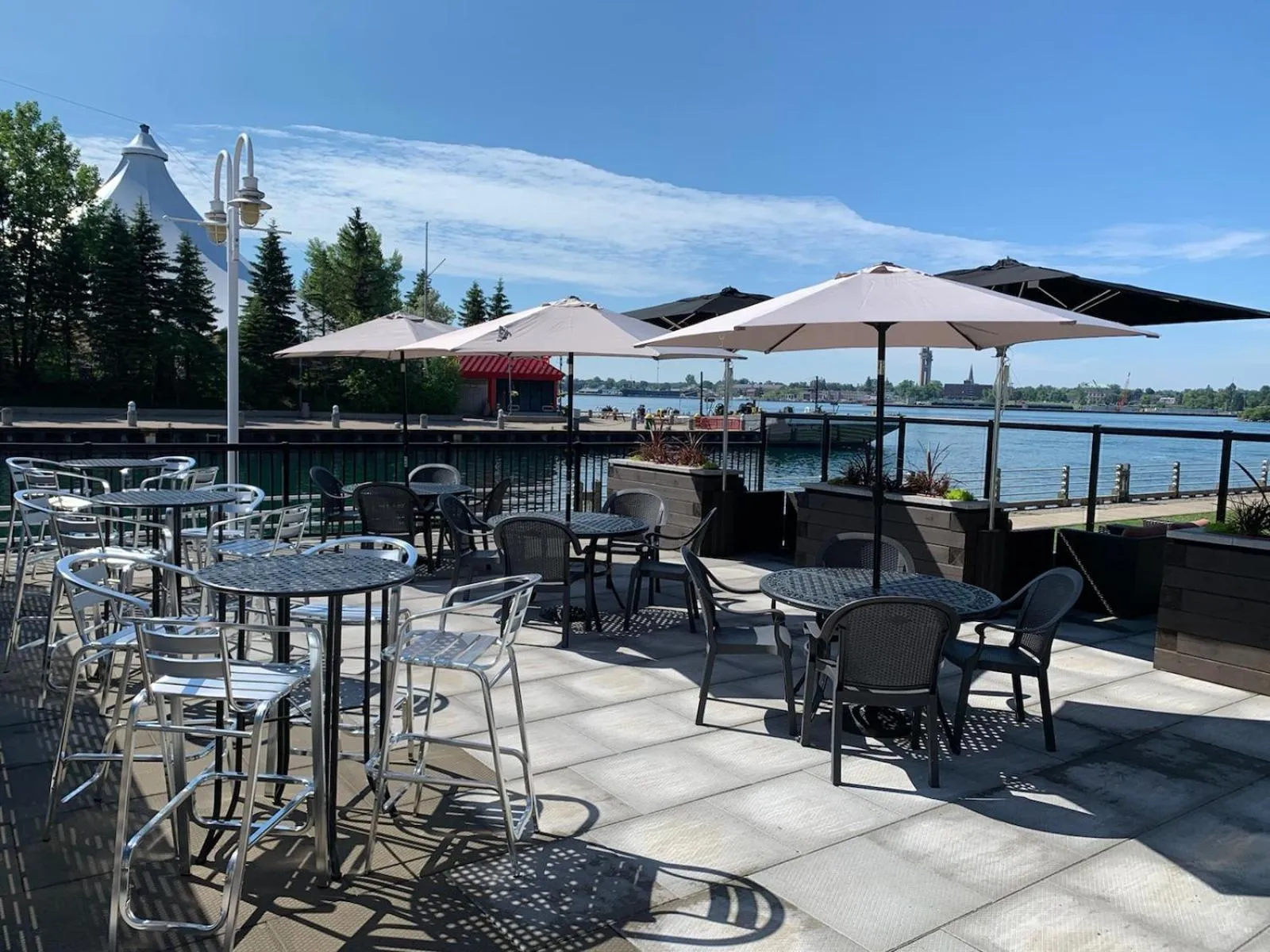 Restaurant/places to eat in Delta Hotels by Marriott Sault Ste. Marie Waterfront