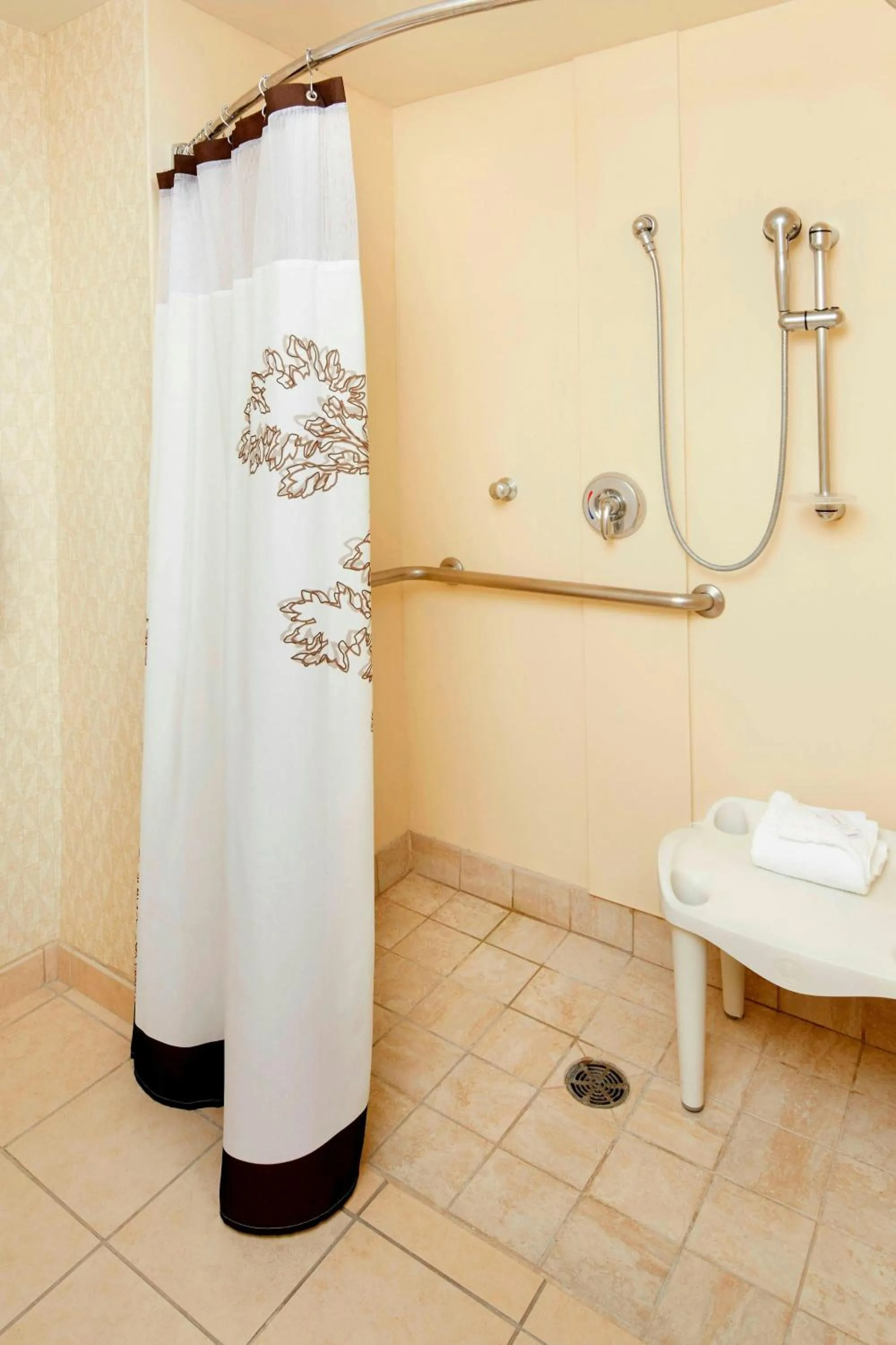 Bathroom in Residence Inn by Marriott San Antonio Six Flags at The RIM