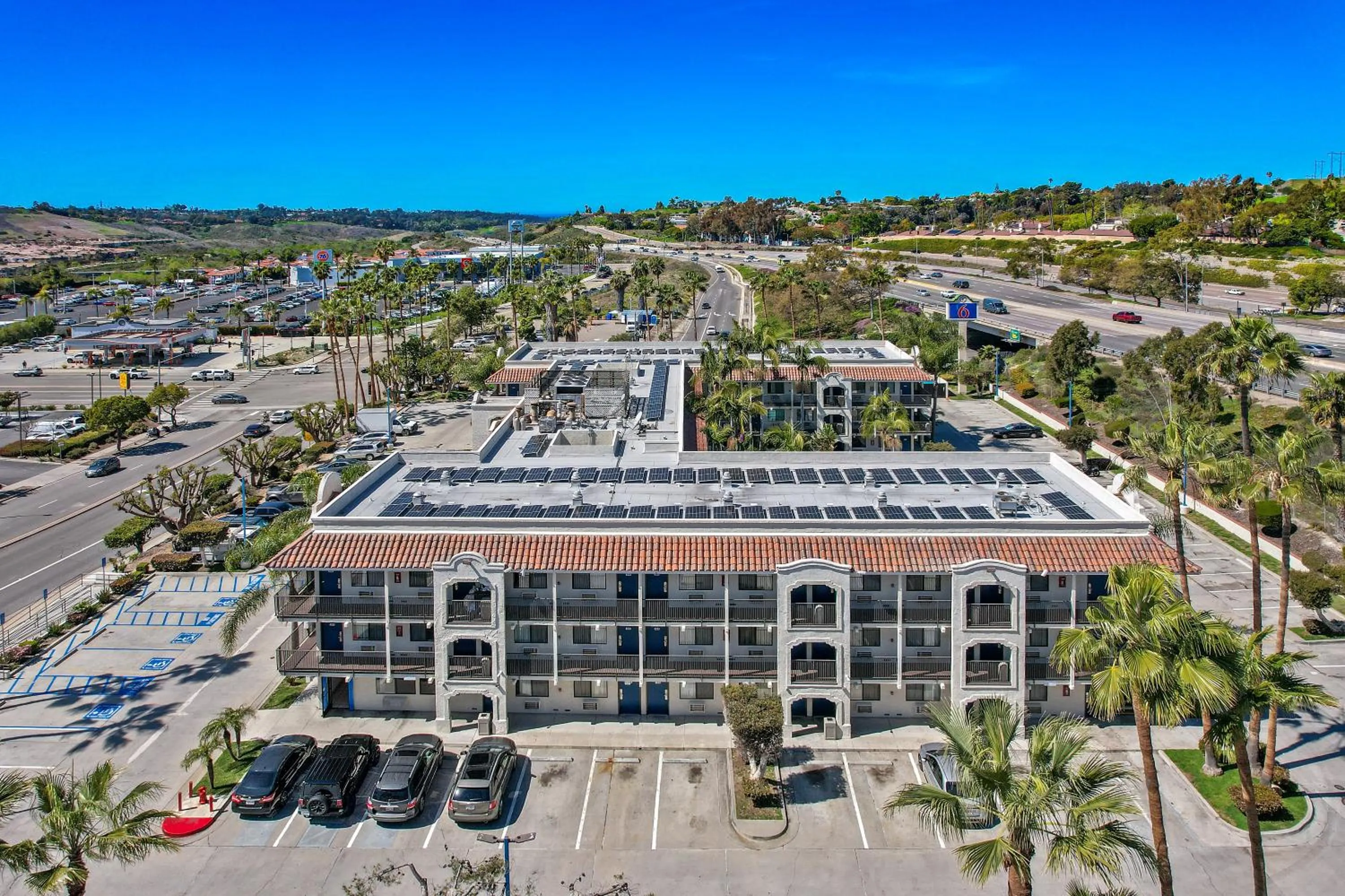 Property building in Motel 6-Oceanside, CA